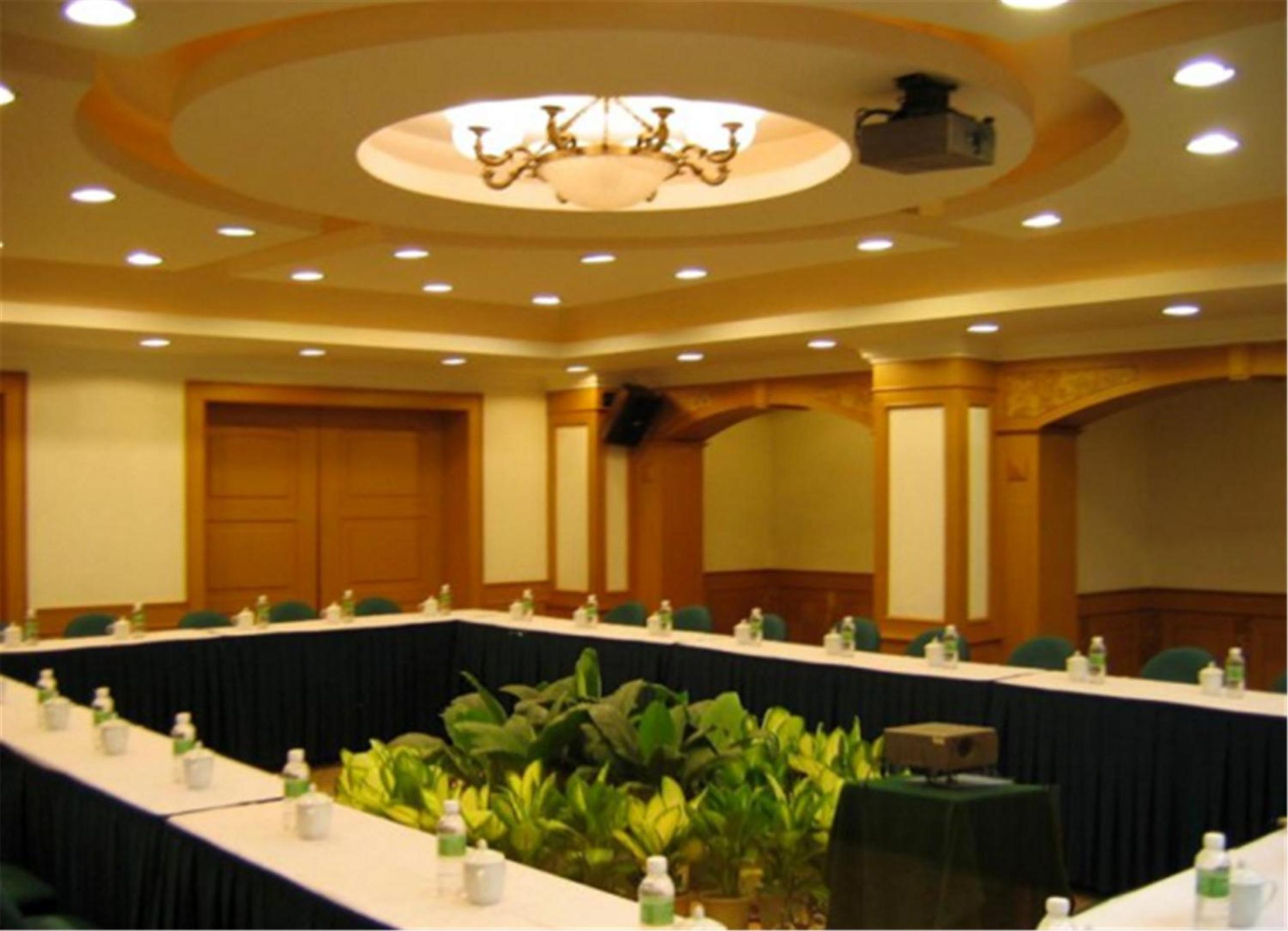 Jiading Vacations - Ying Yuan Hotel - Property Image 2