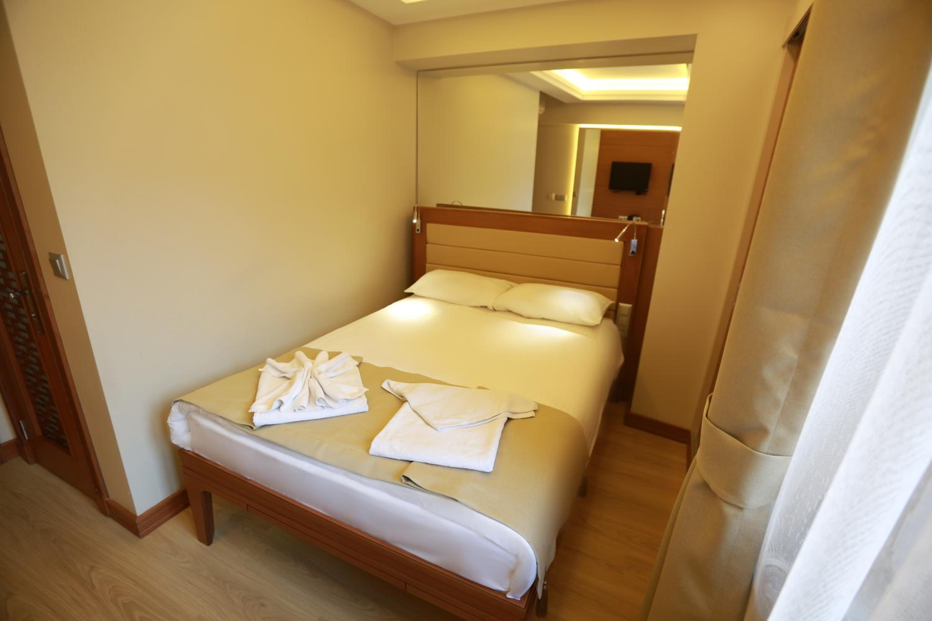 Sirkeci Park Otel - Image 74