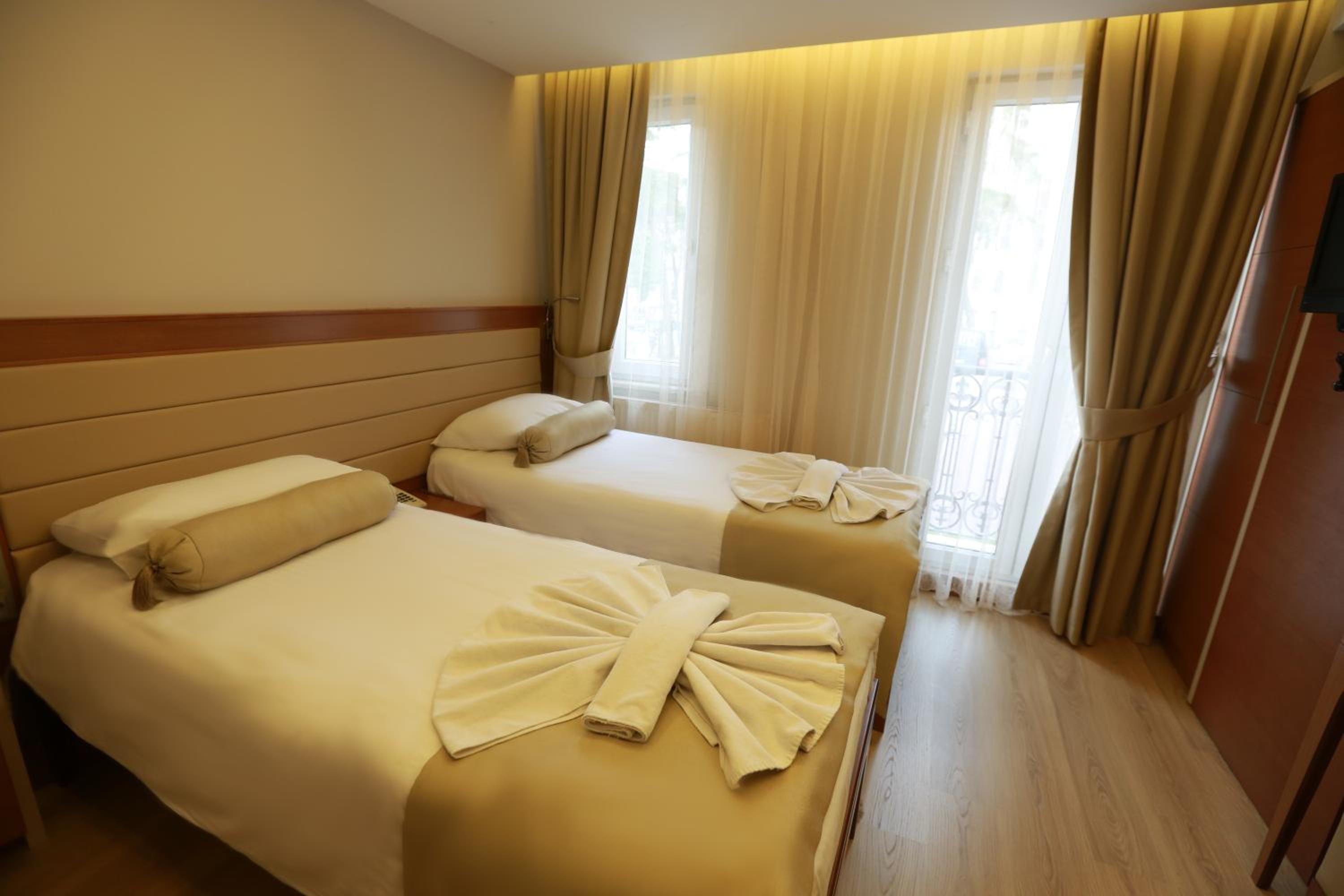 Sirkeci Park Otel - Image 80