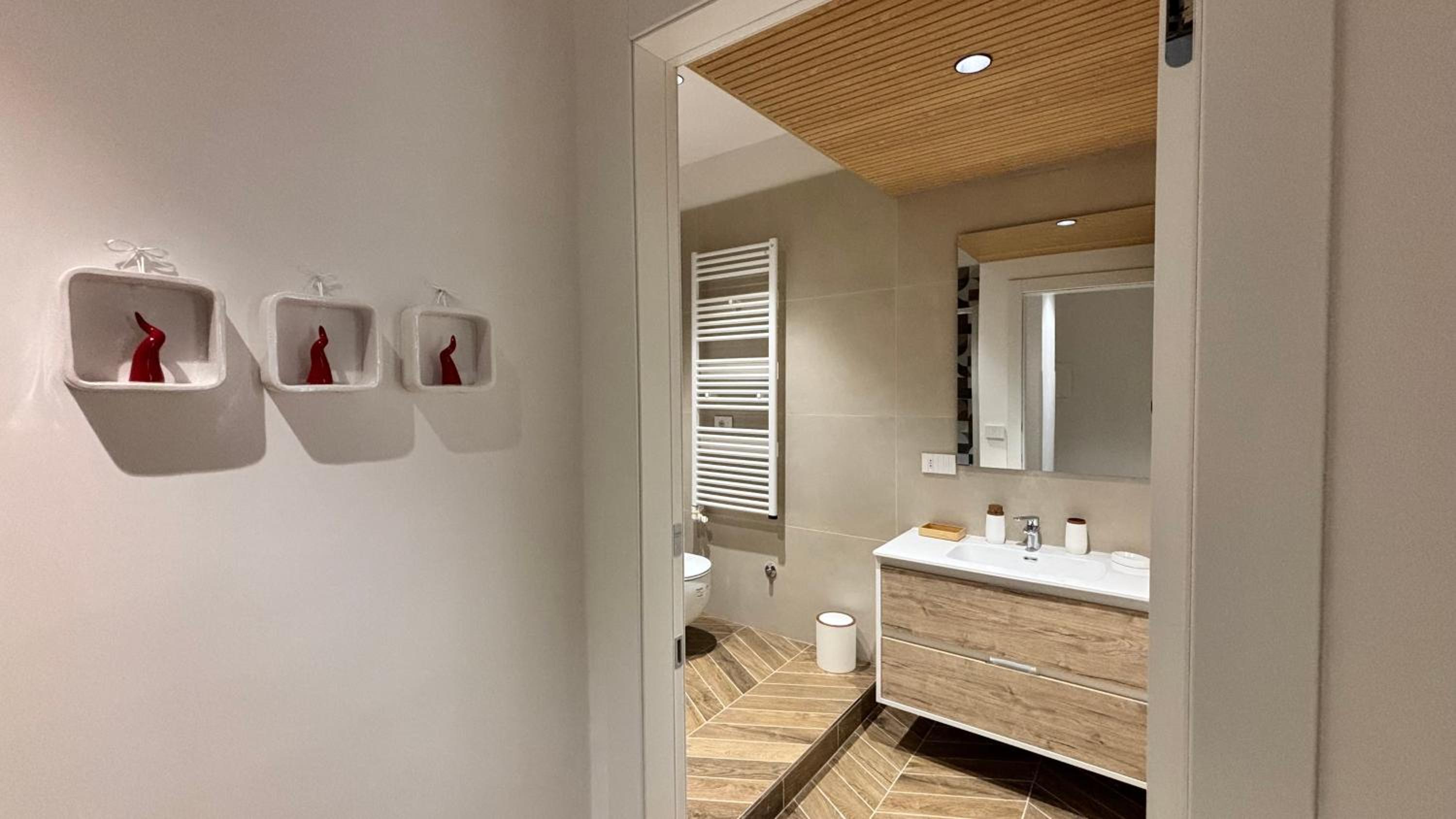 Seaside Suites