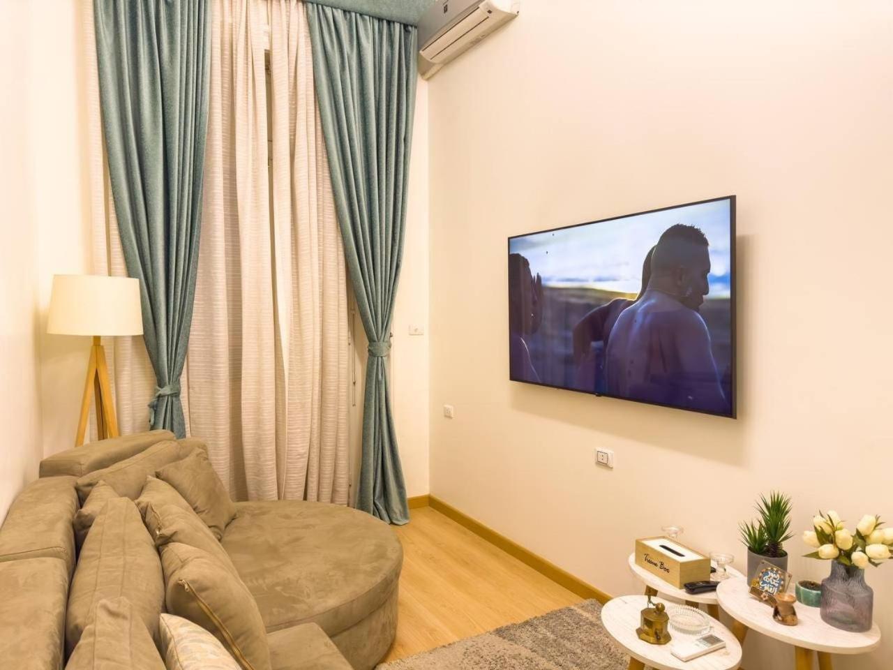 2BR Downtown Alia Khan, Fully equipped Gem