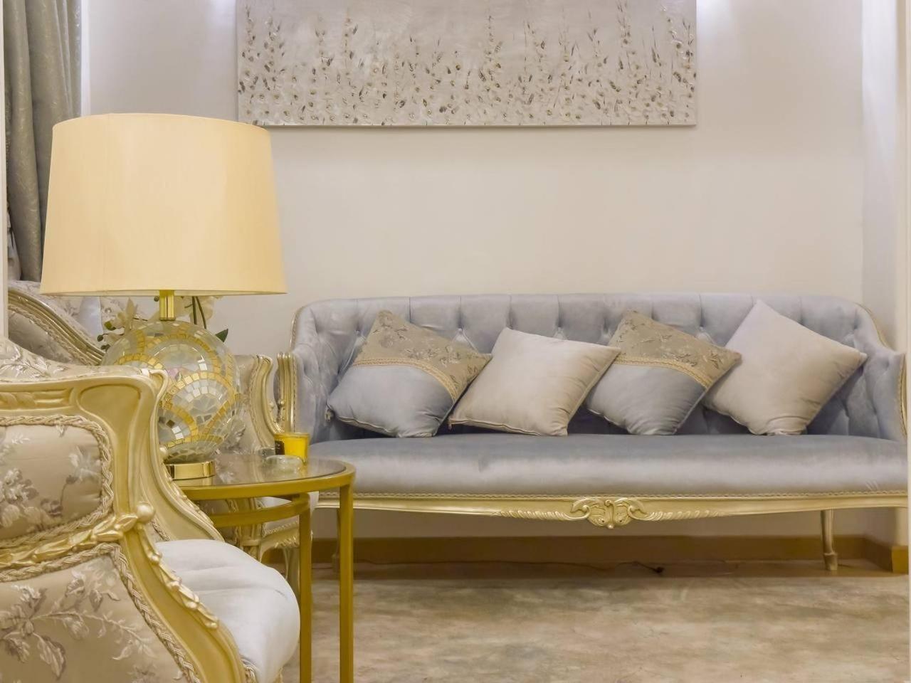 2BR Downtown Alia Khan, Fully equipped Gem