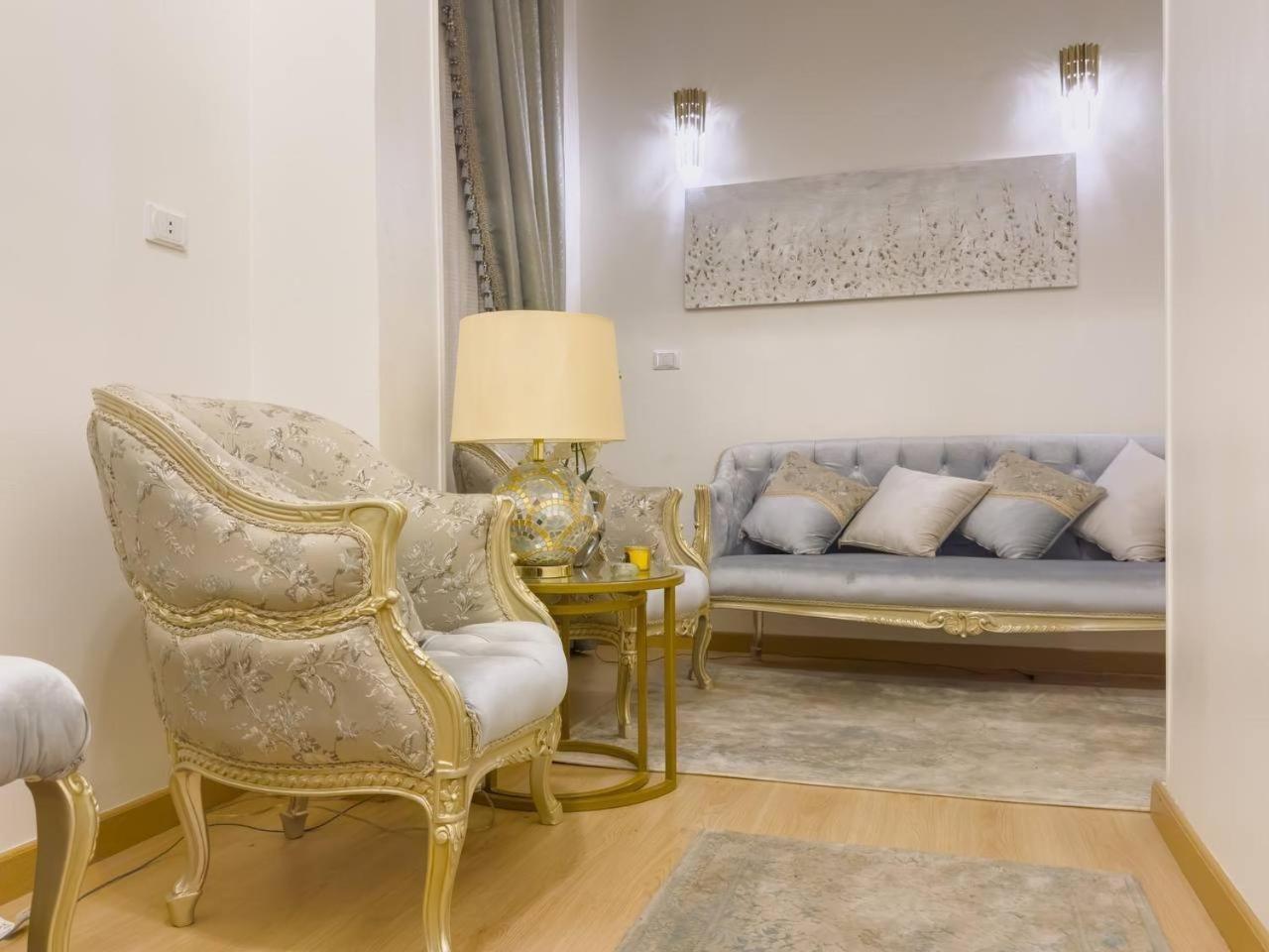 2BR Downtown Alia Khan, Fully equipped Gem