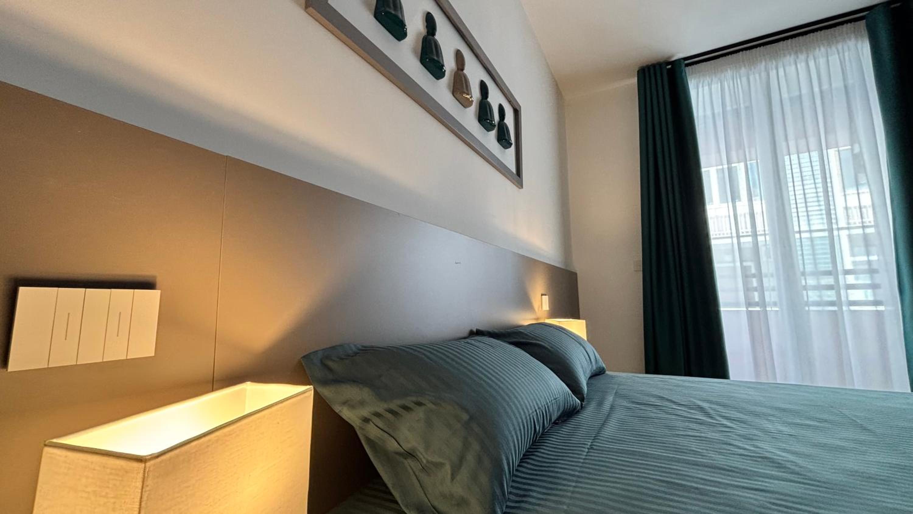 Seaside Suites