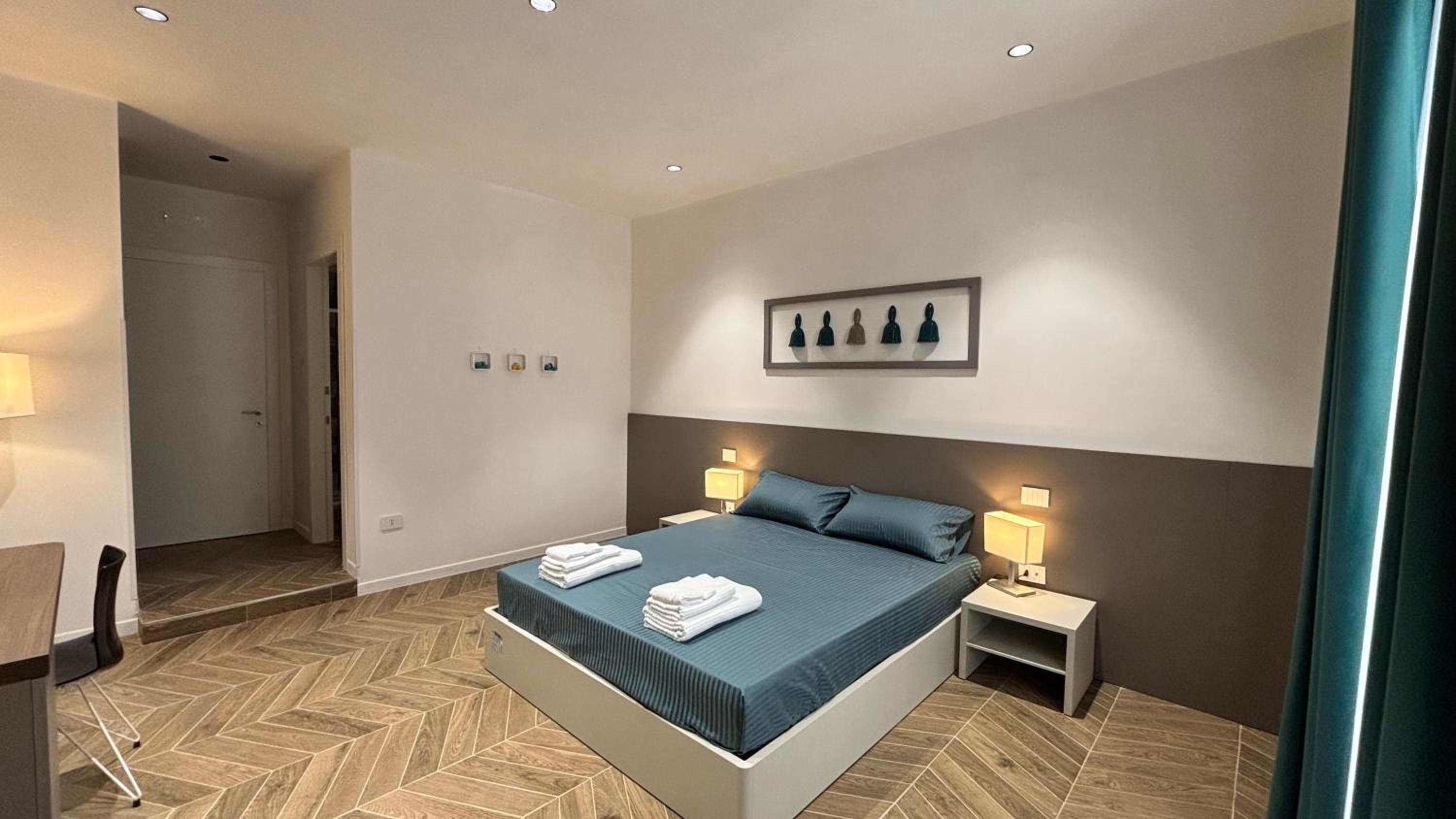 Seaside Suites