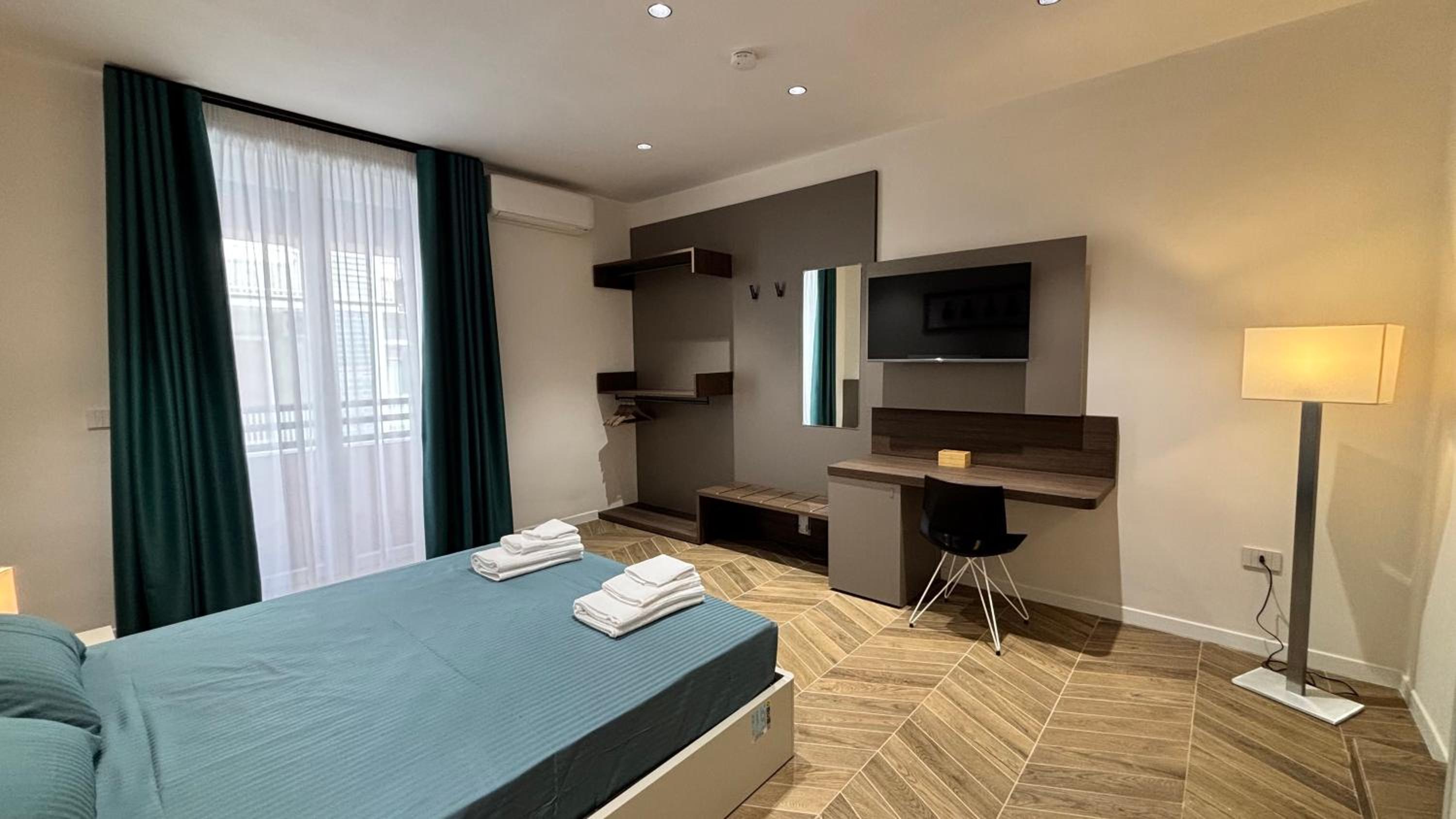 Seaside Suites