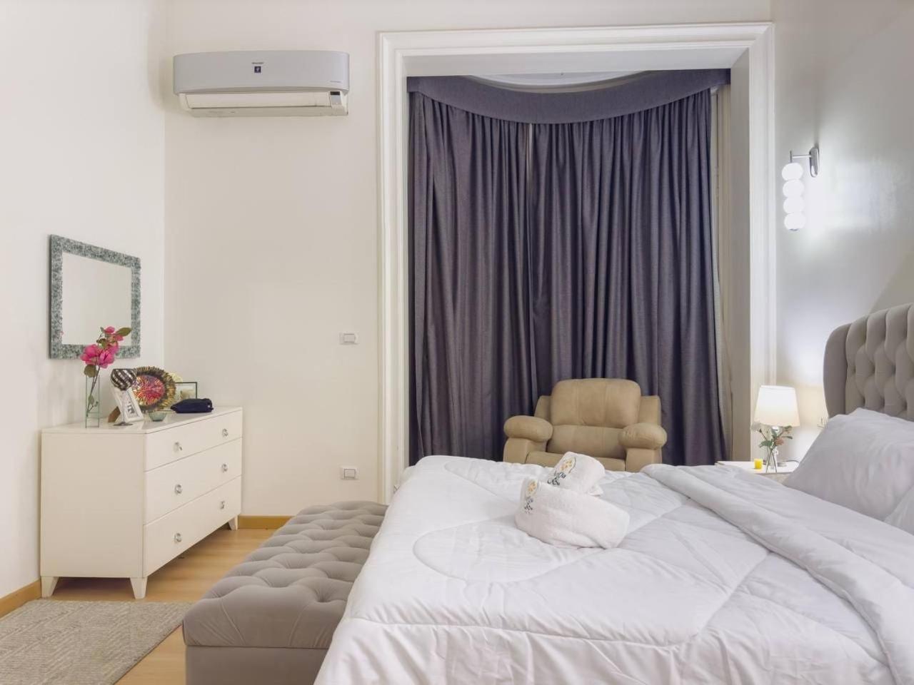 2BR Downtown Alia Khan, Fully equipped Gem