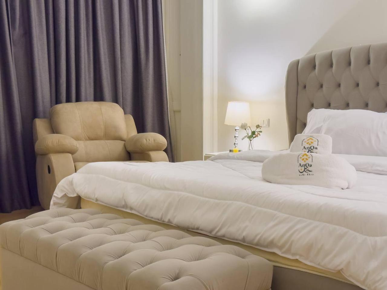 2BR Downtown Alia Khan, Fully equipped Gem