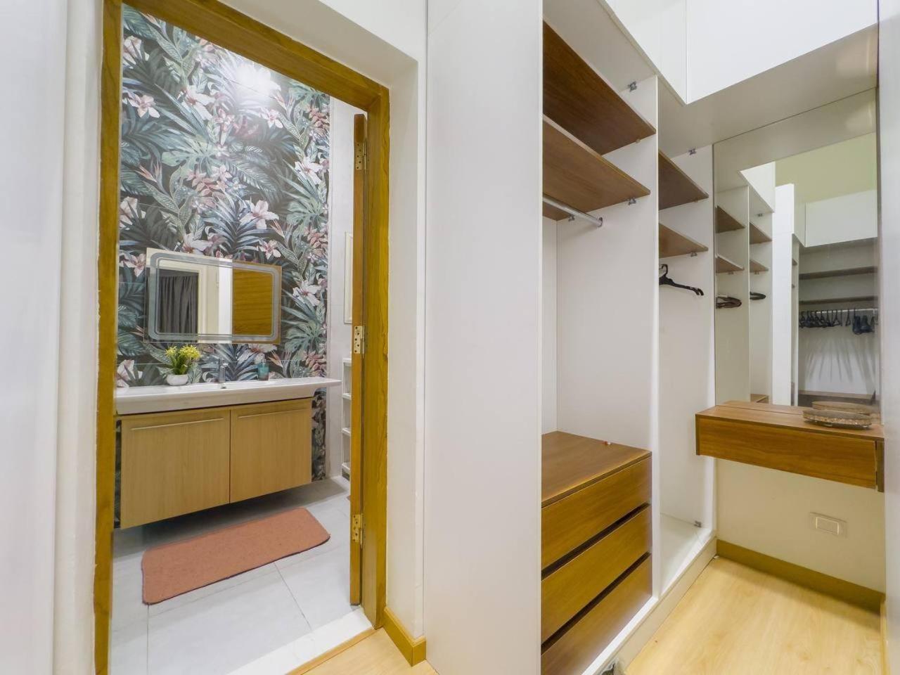 2BR Downtown Alia Khan, Fully equipped Gem