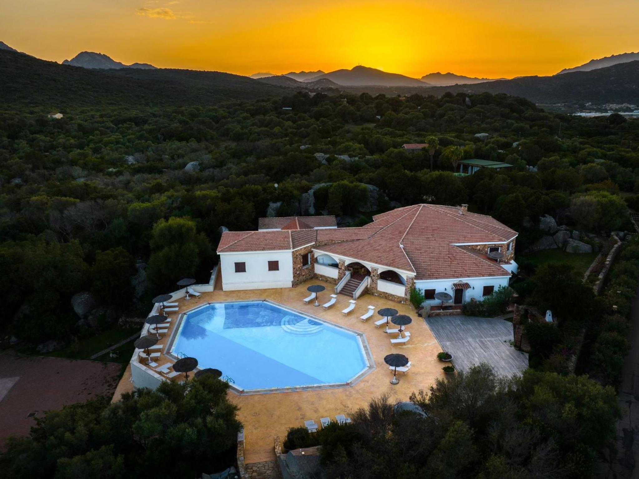 Chic Villa Antonina One Bedroom unit 6 sleeps 4