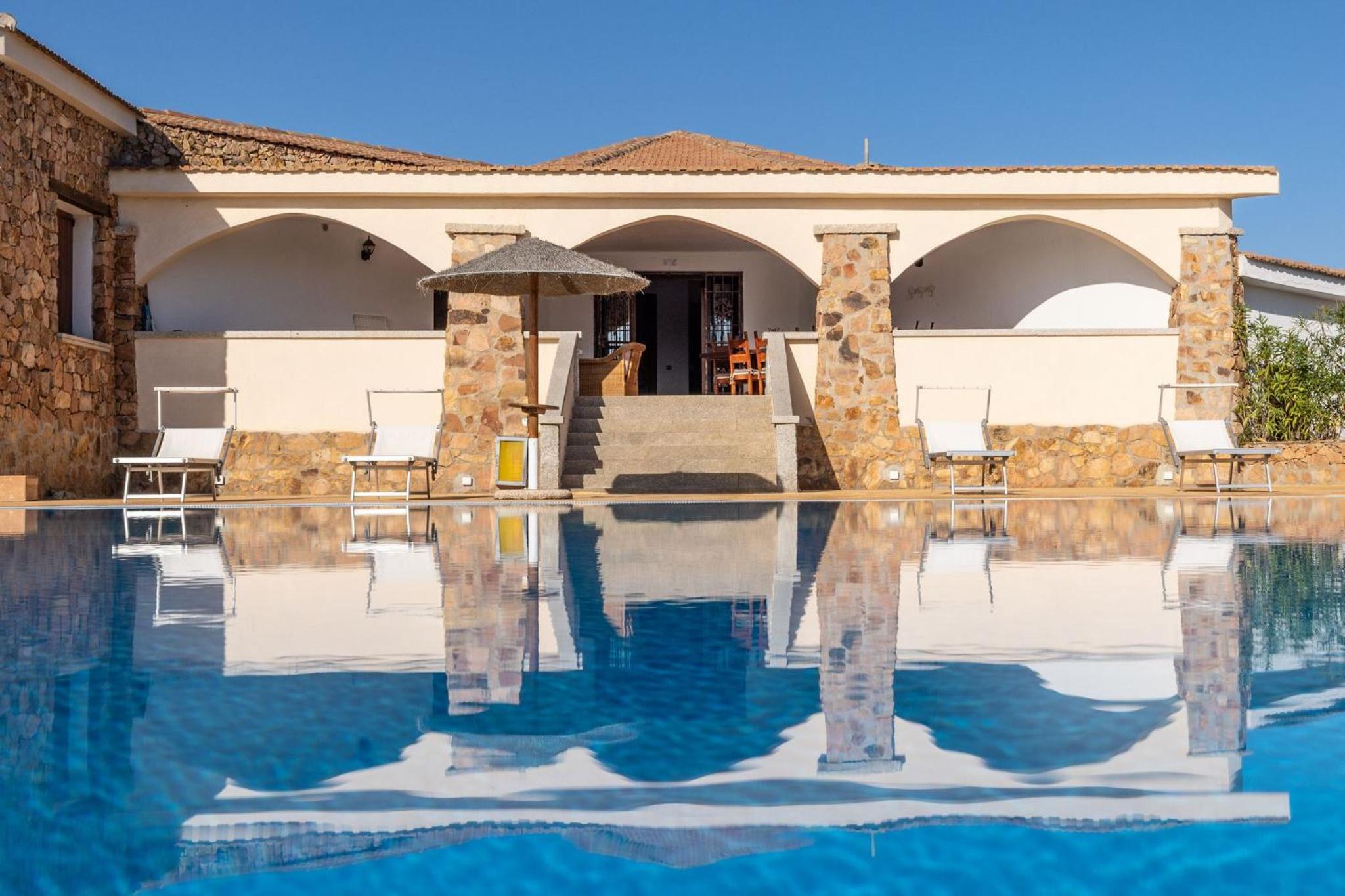 Chic Villa Antonina One Bedroom unit 6 sleeps 4