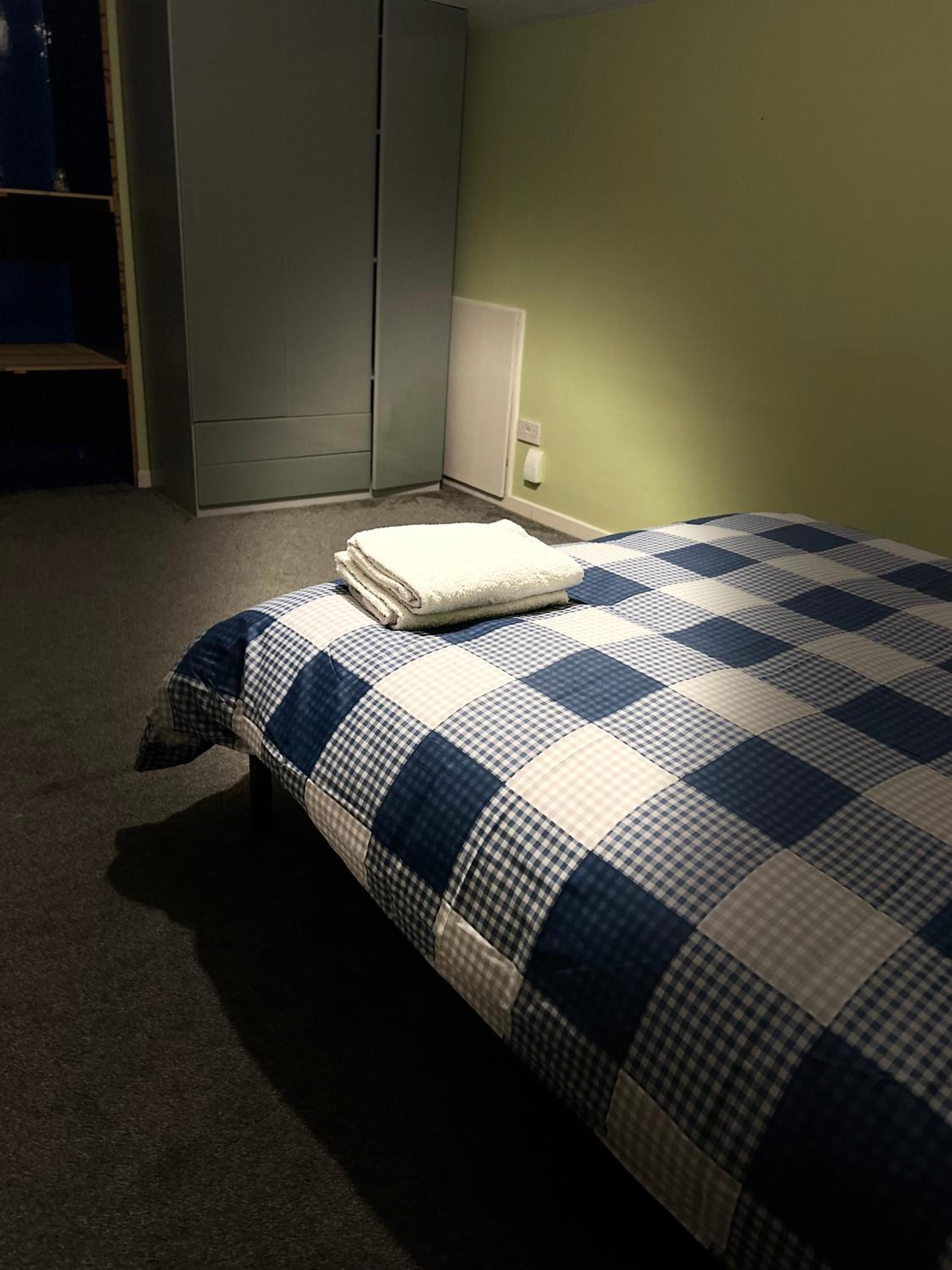 3 beds 2 bedrooms bungalow in Dublin