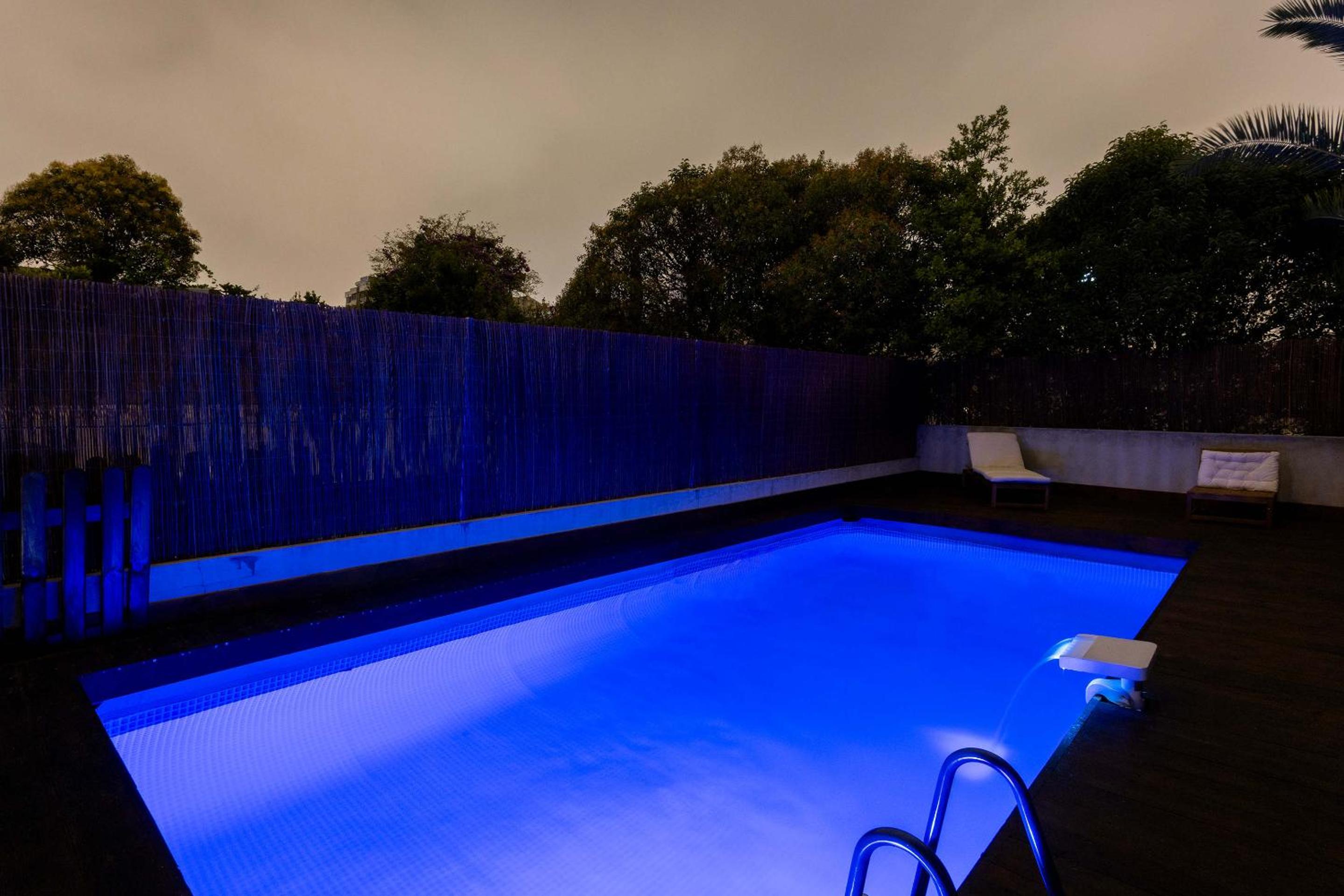 Liiiving in Porto - Pool Paradise Apartments