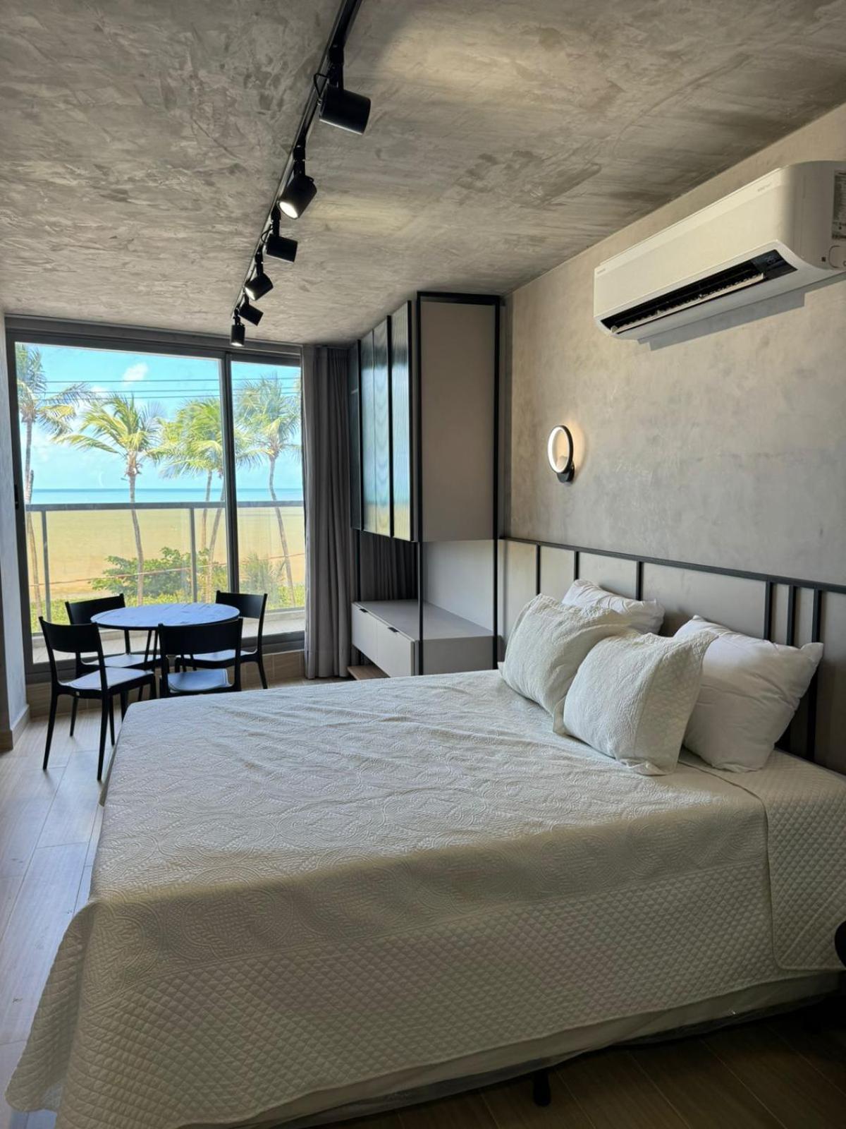 Setai Yacht Beira Mar