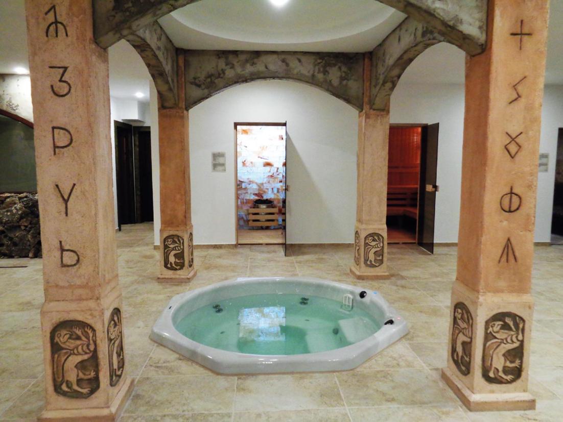 Jacuzzi