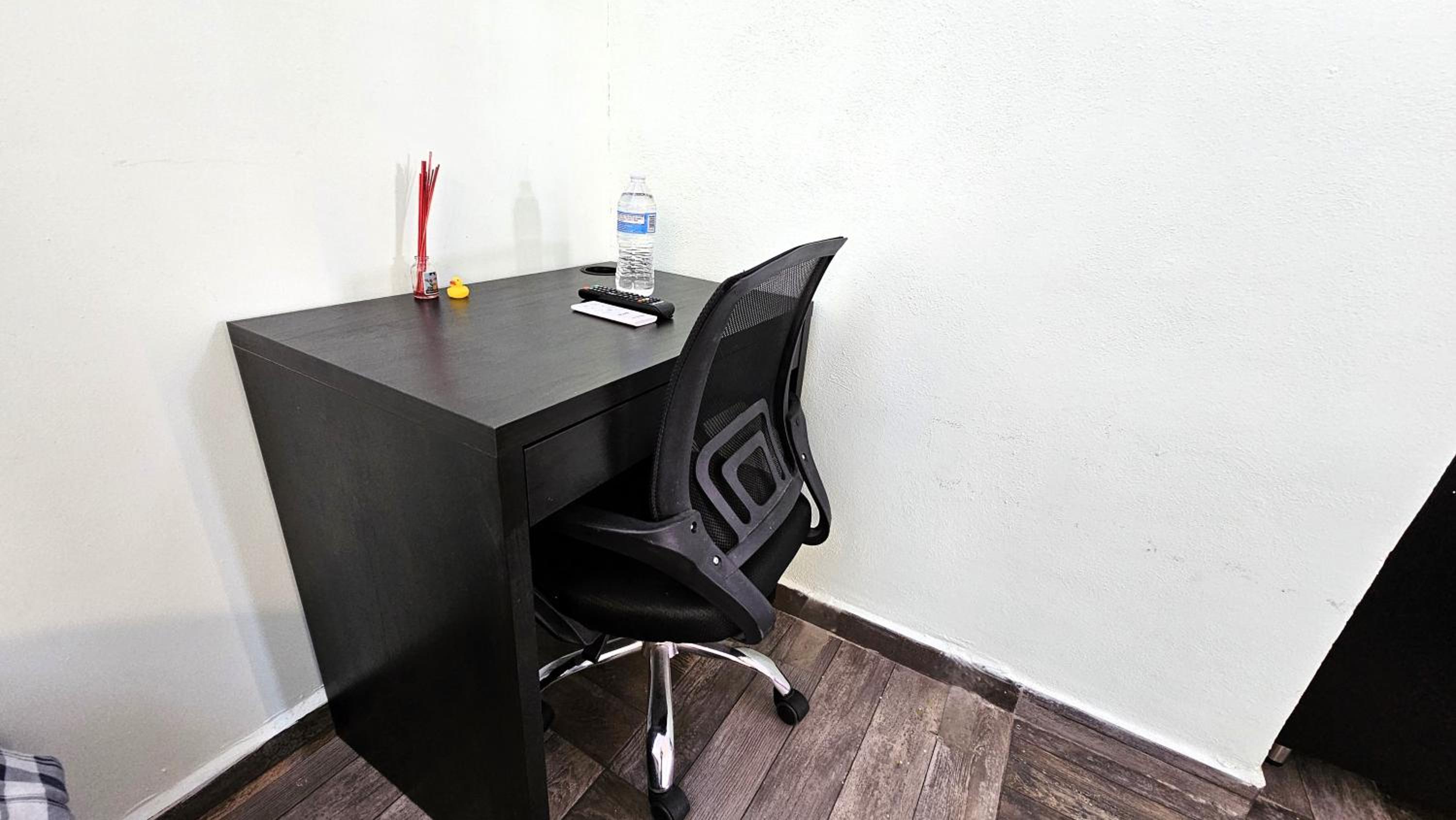 A30 Premium Suite BLACK PLUS Cocina Terraza Companies Work Teams 1-3 PAX