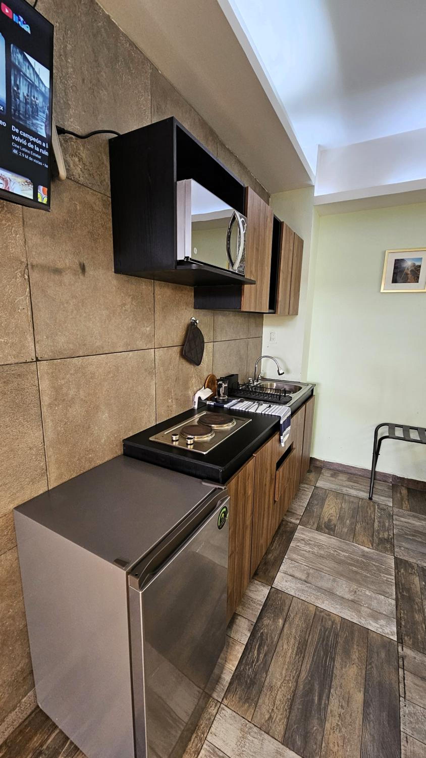 A30 Premium Suite BLACK PLUS Cocina Terraza Companies Work Teams 1-3 PAX