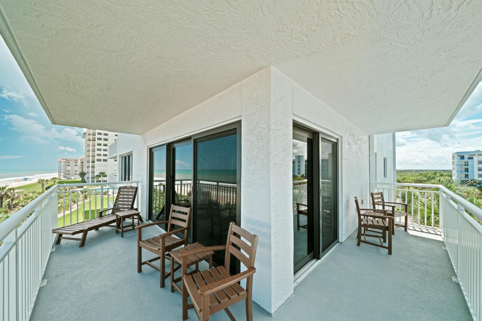 Oceanfront corner views with wrap around balcony and complex pool