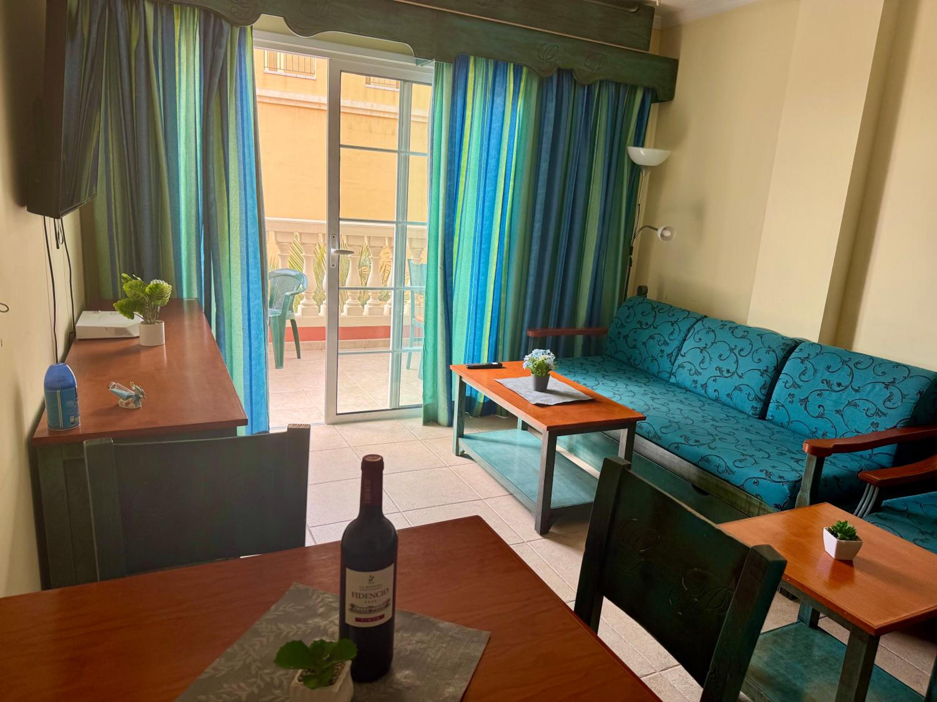 Prime Las Americas Getaway - Apartment with Huge Private Terrace & Pool Access