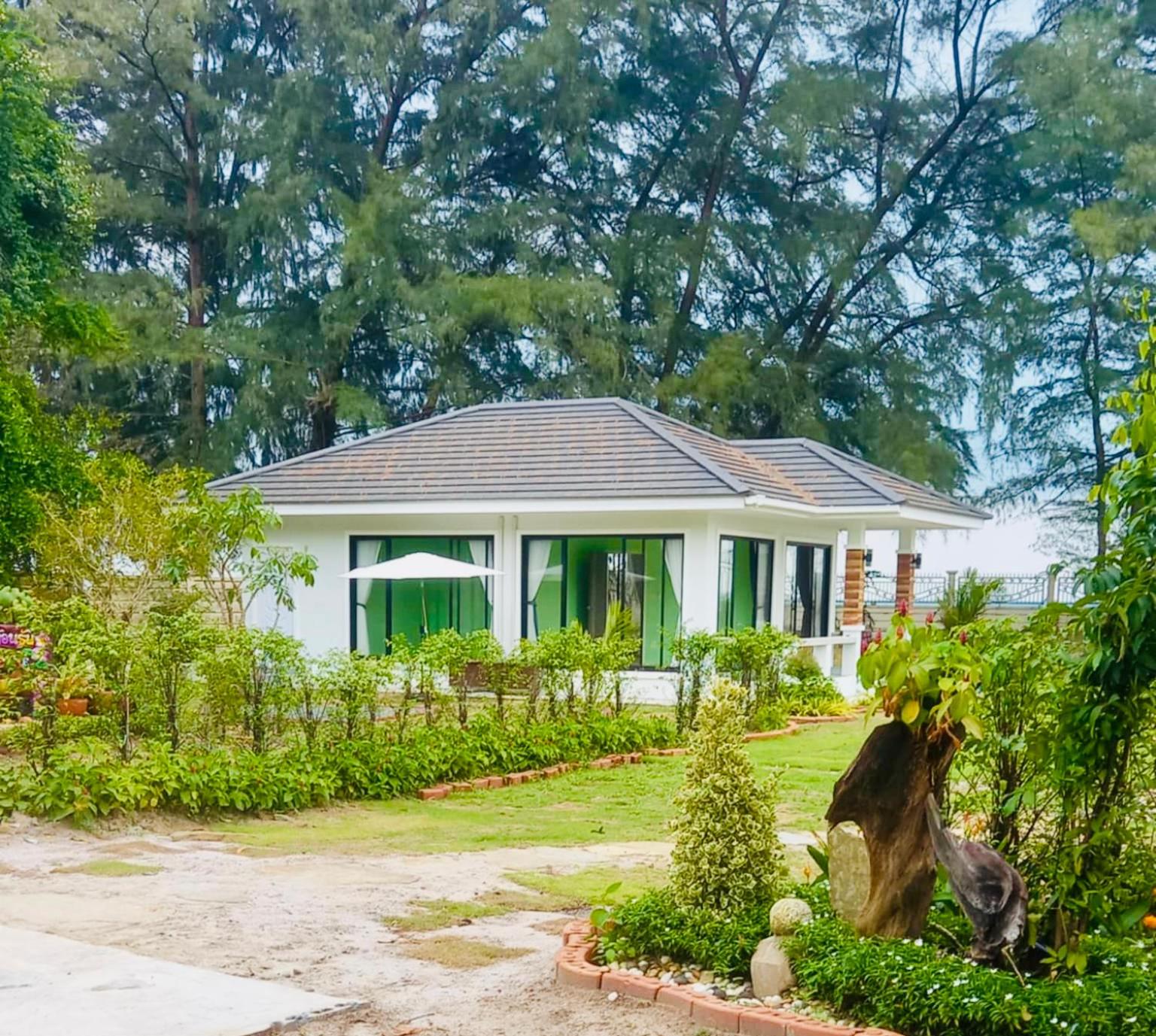 Leelavadee Villa Sea Views