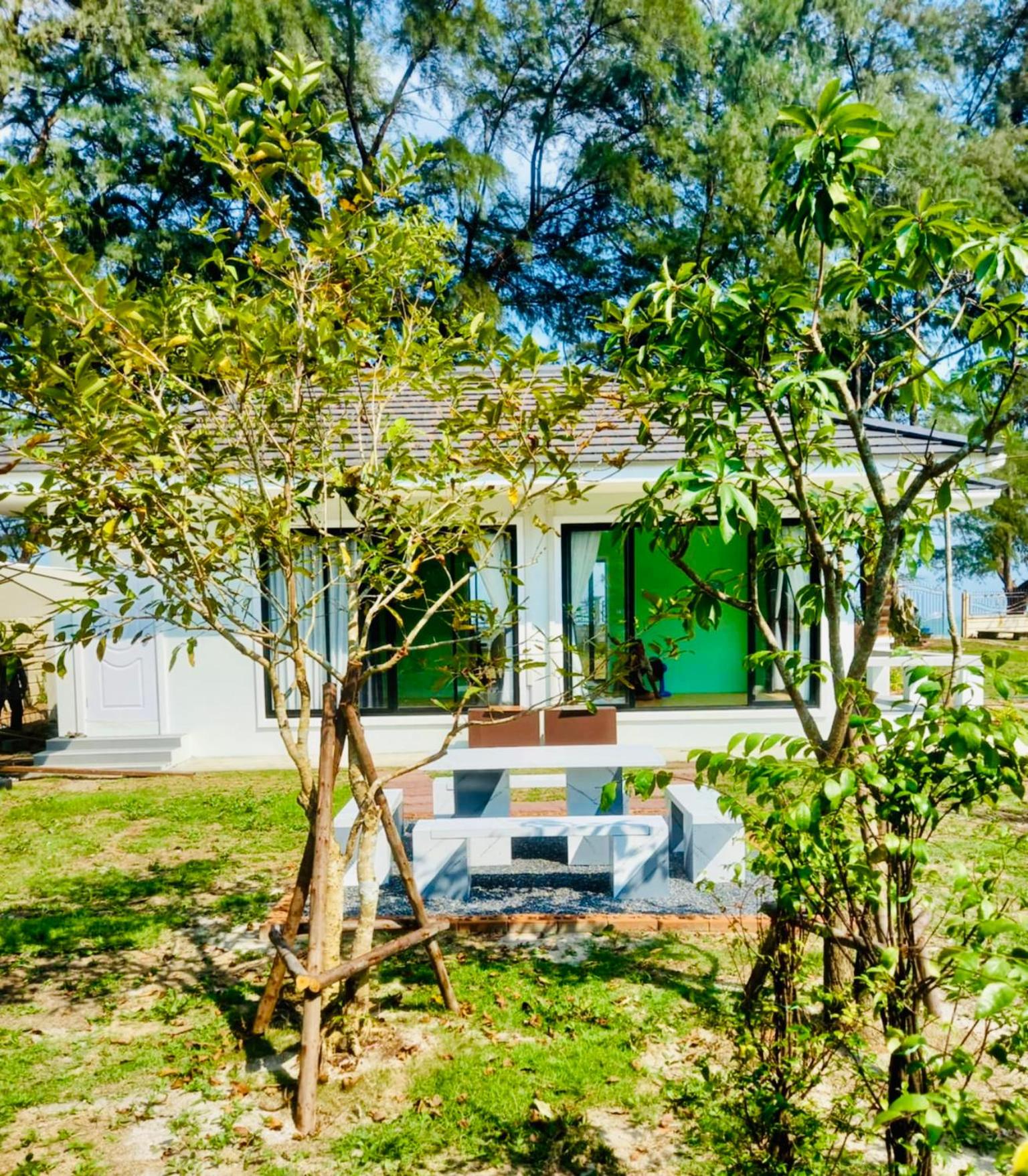 Leelavadee Villa Sea Views