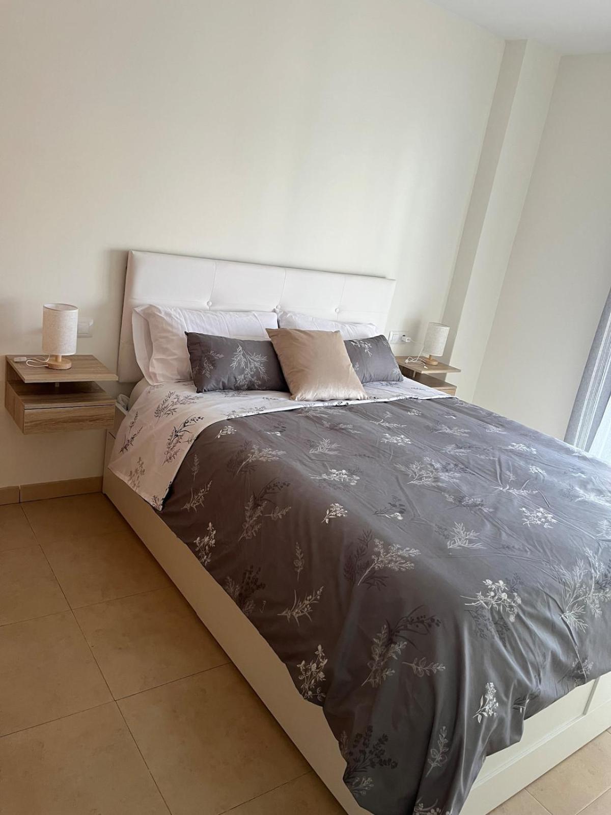 Lujoso apartamento con piscina en Panorámica