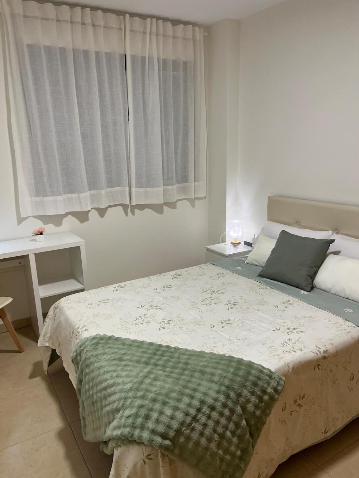 Lujoso apartamento con piscina en Panorámica