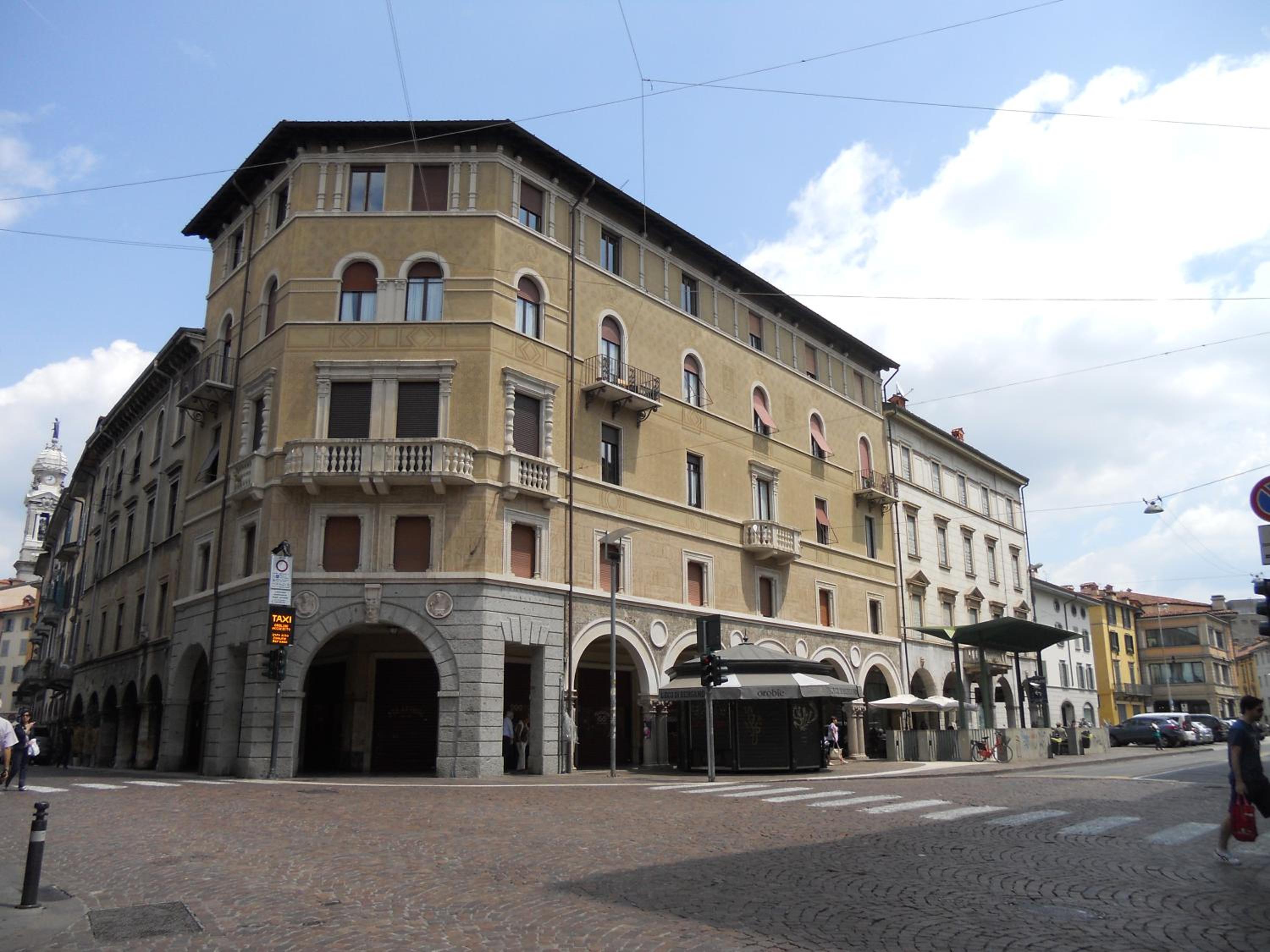 Apartment Bergamo Centro Storico view 2