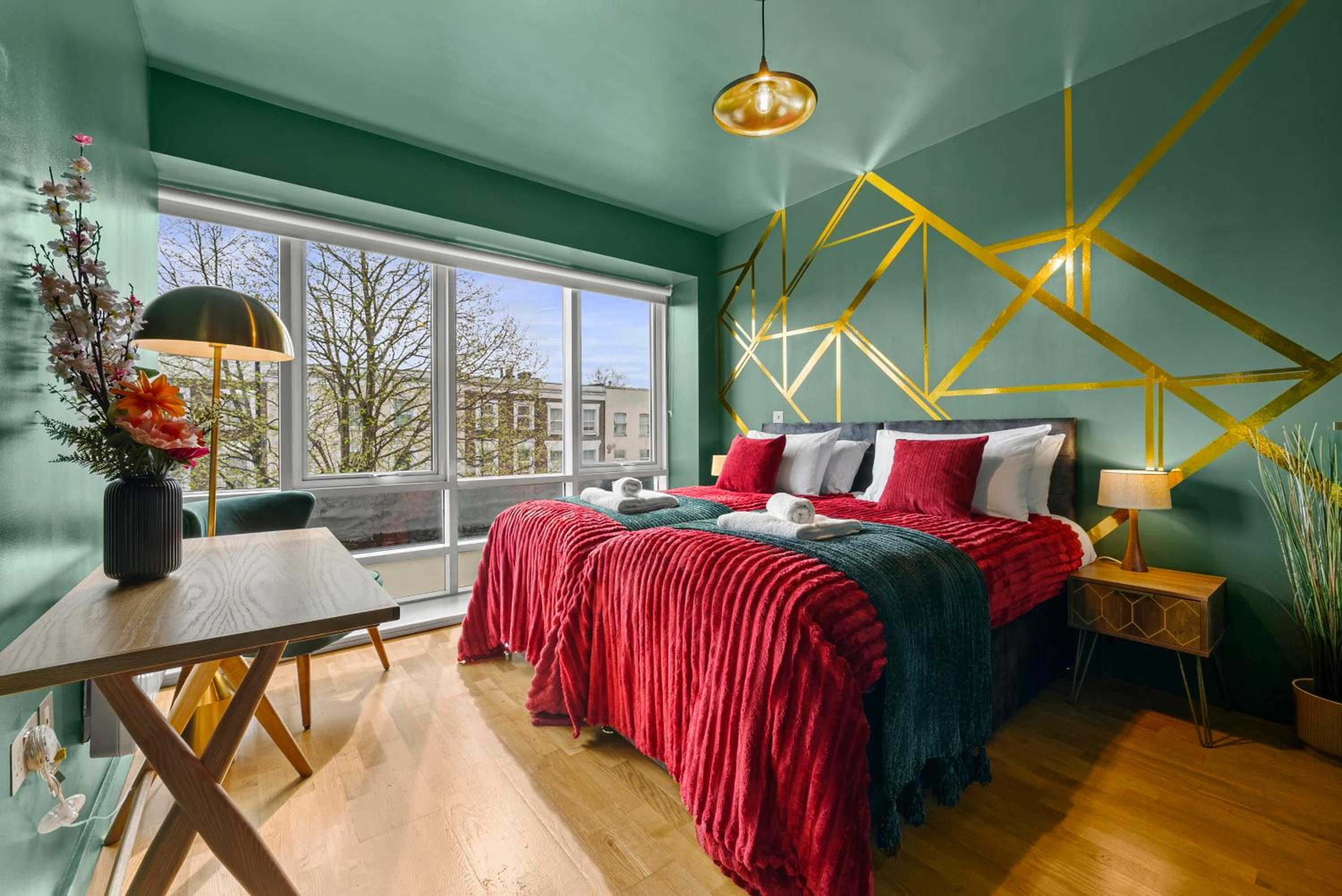 Dapper Suite in bustling Holloway, Islington by Gold Stays