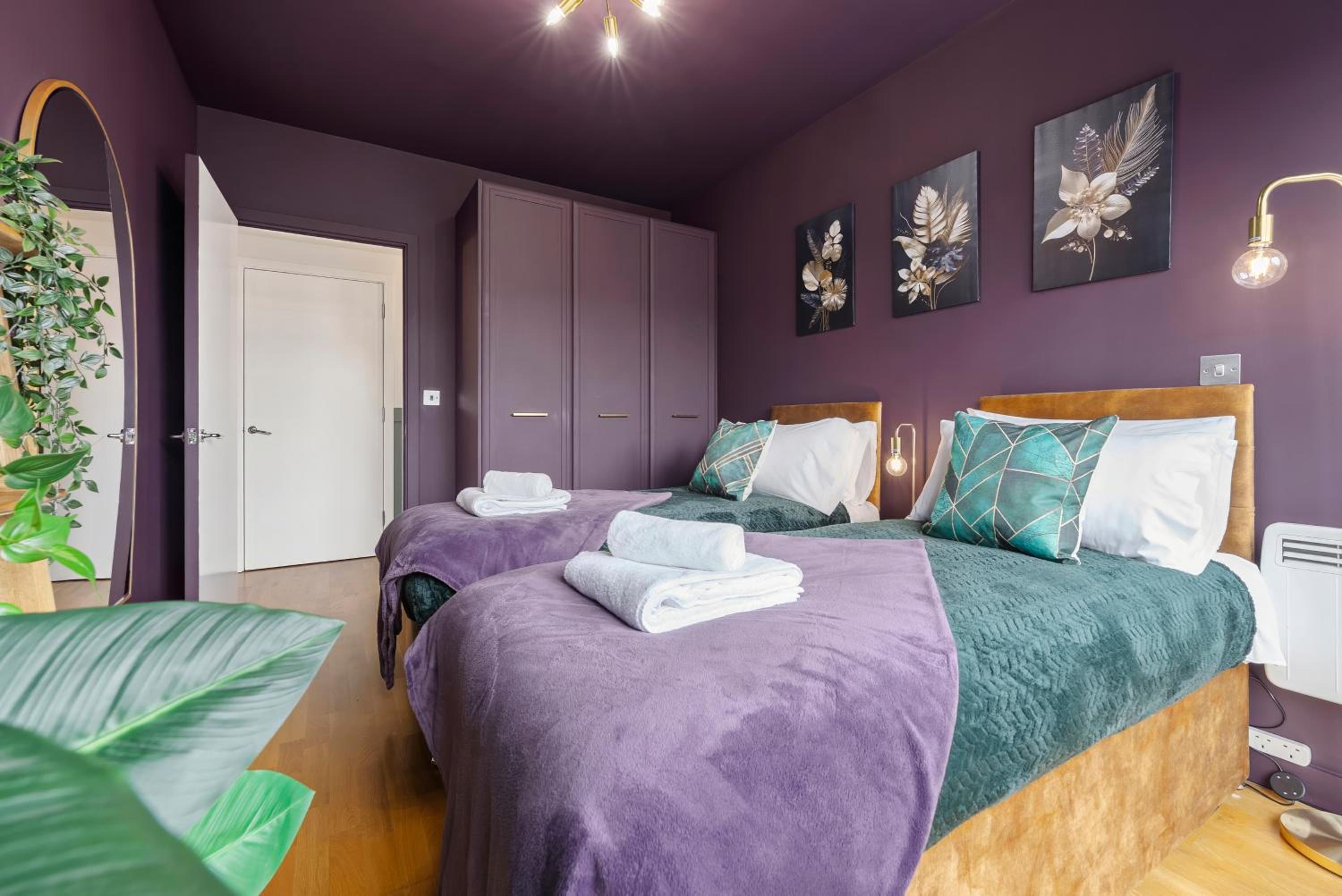 Dapper Suite in bustling Holloway, Islington by Gold Stays