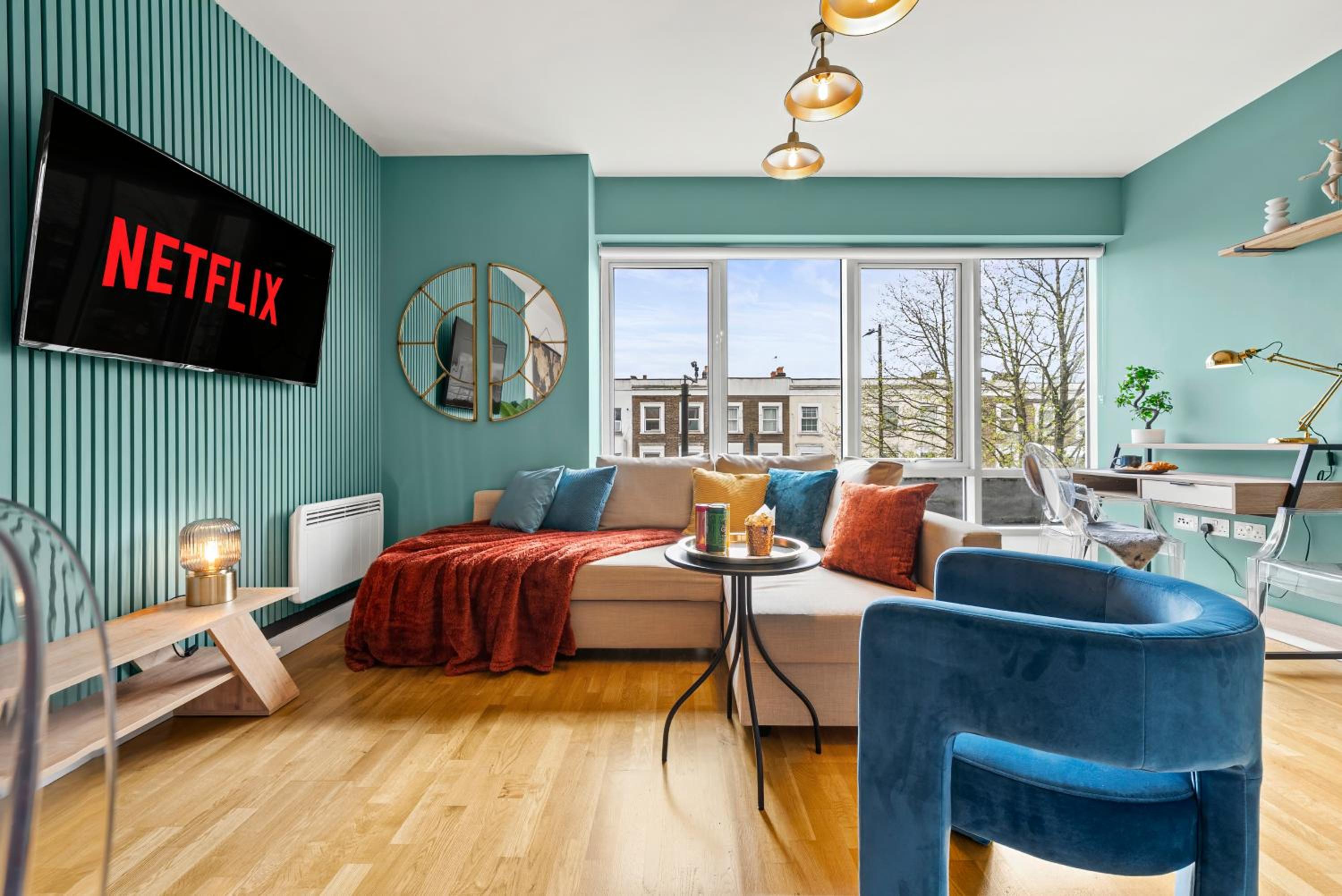 Dapper Suite in bustling Holloway, Islington by Gold Stays