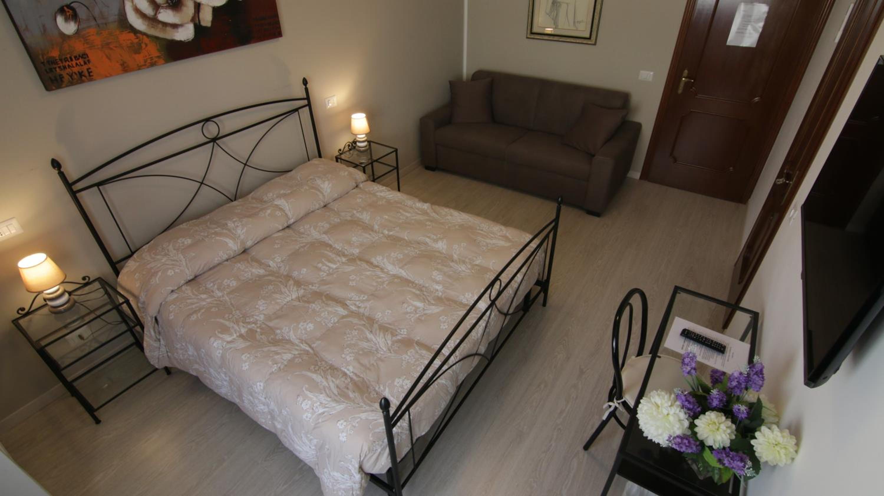 hotel room