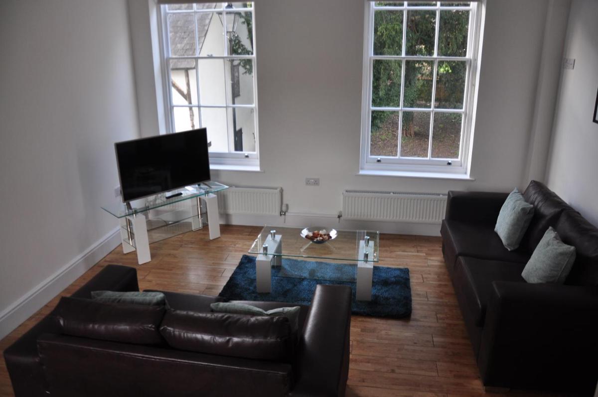 Andover Apartments