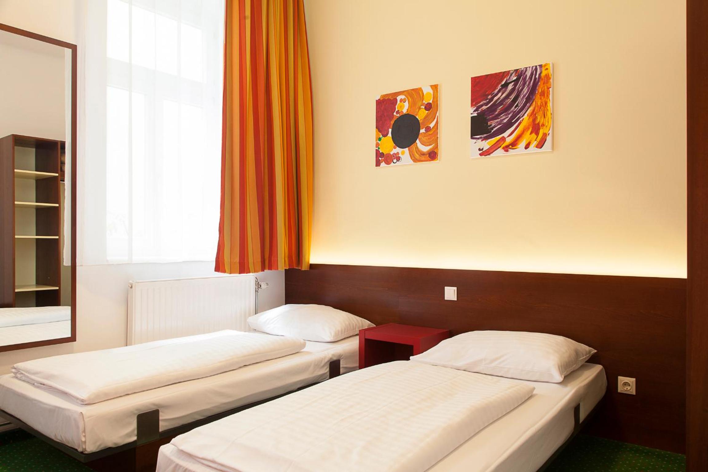 Pension Stadthalle