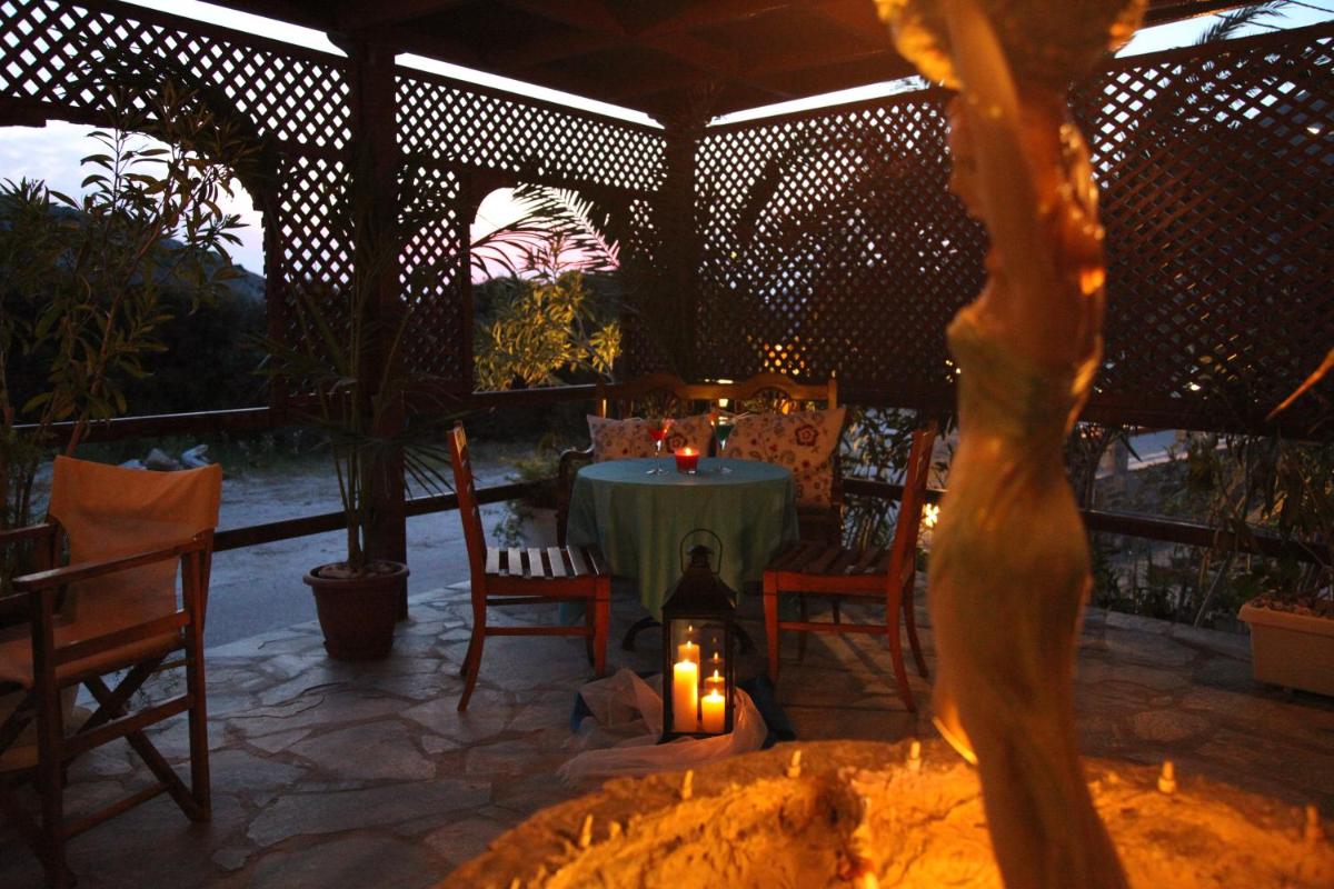 outdoor BBQ area