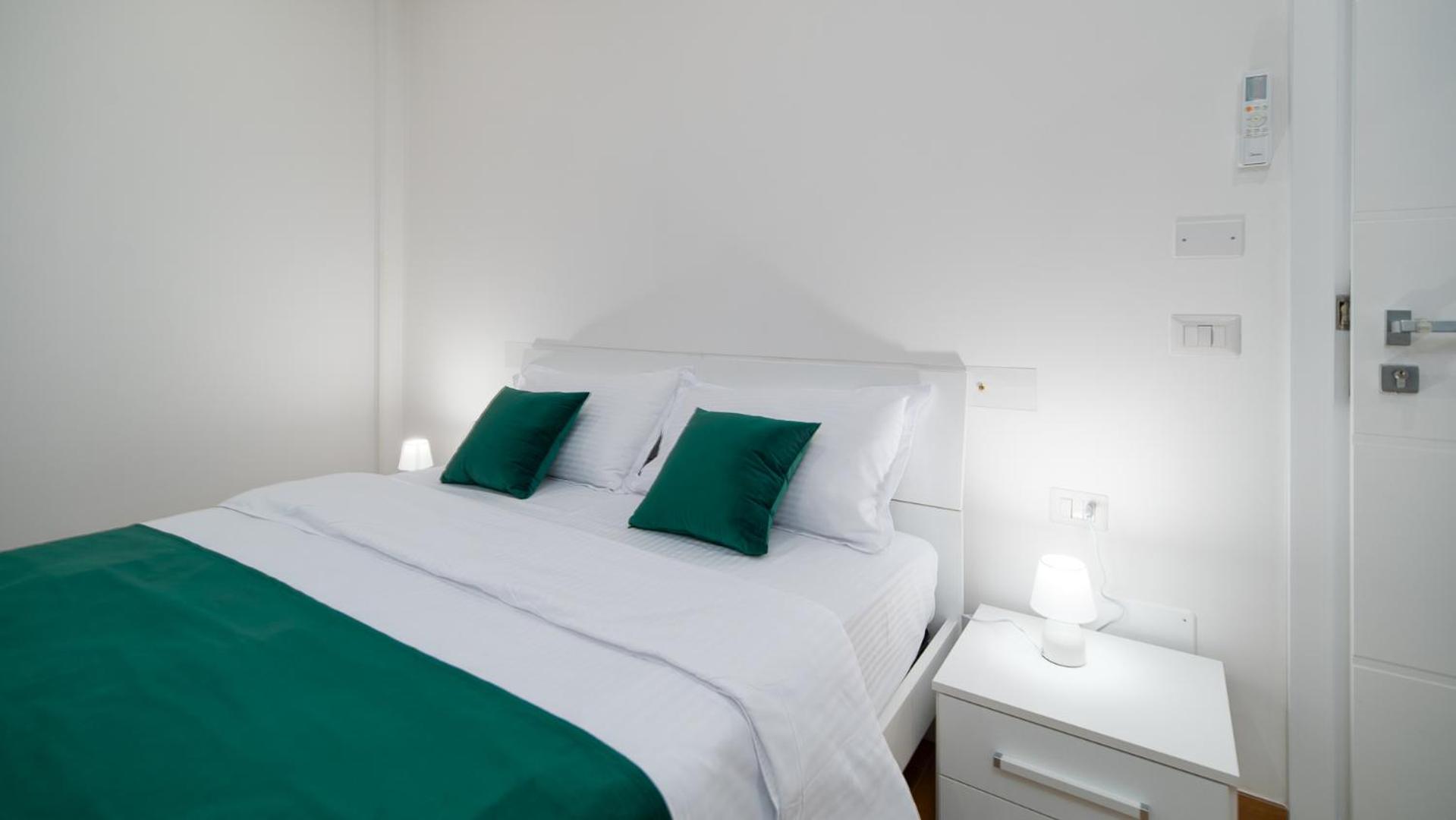 Lovely Rooms by Rentbeat