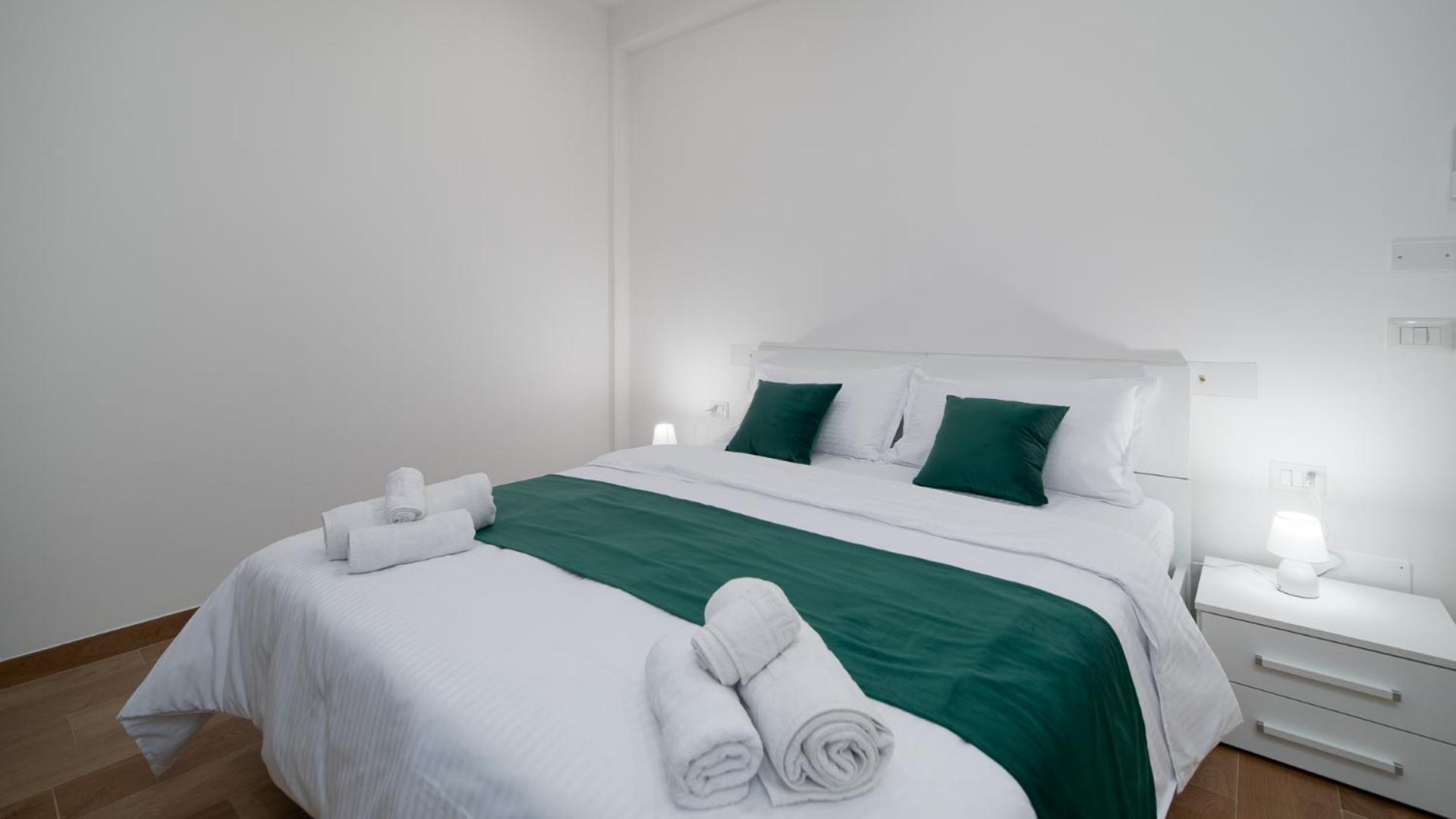 Lovely Rooms by Rentbeat