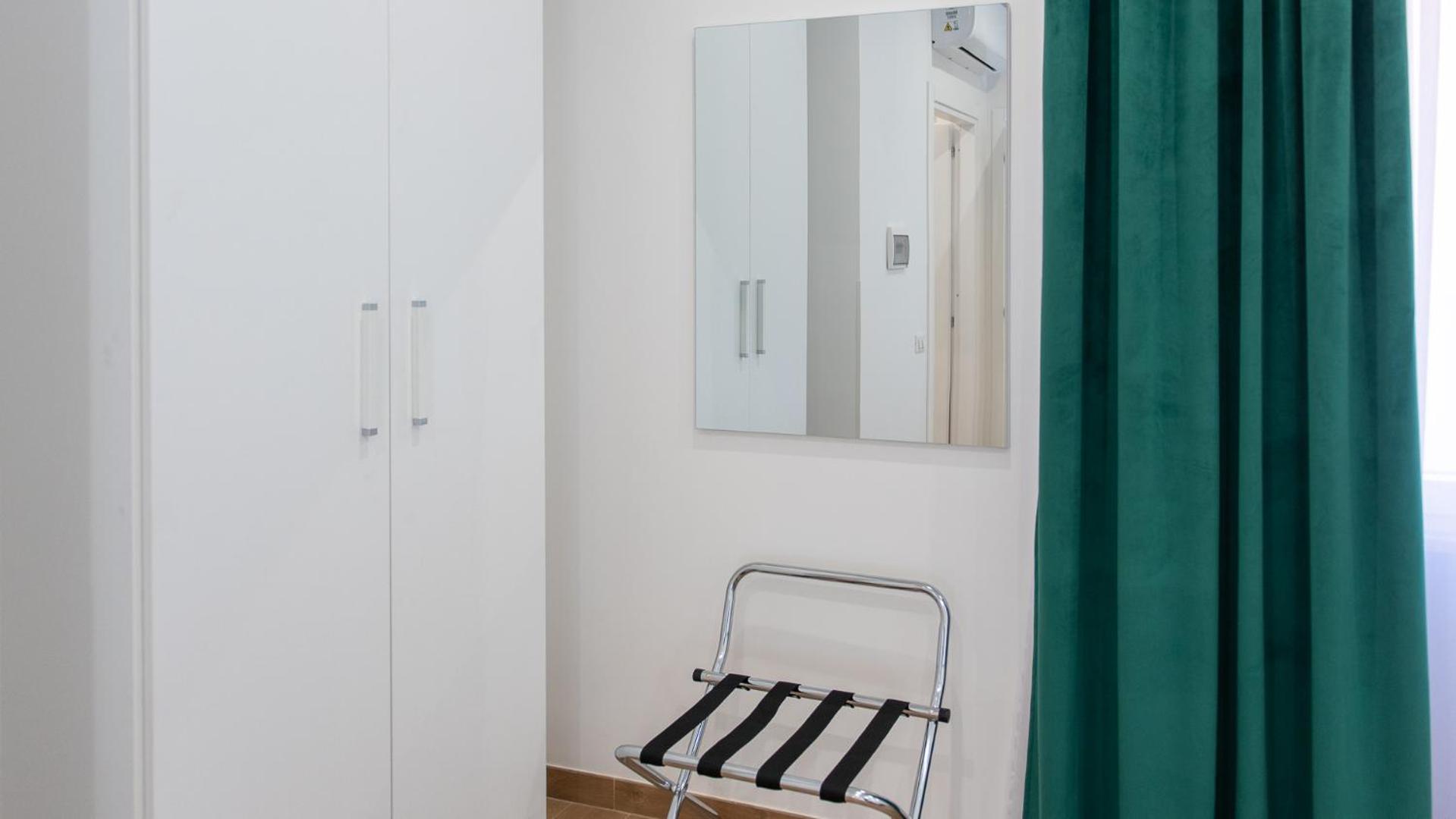Lovely Rooms by Rentbeat