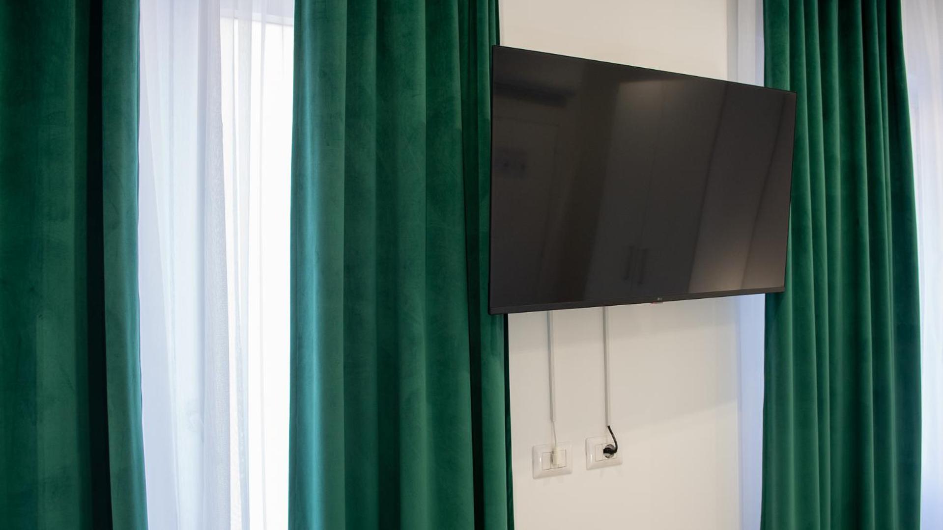Lovely Rooms by Rentbeat