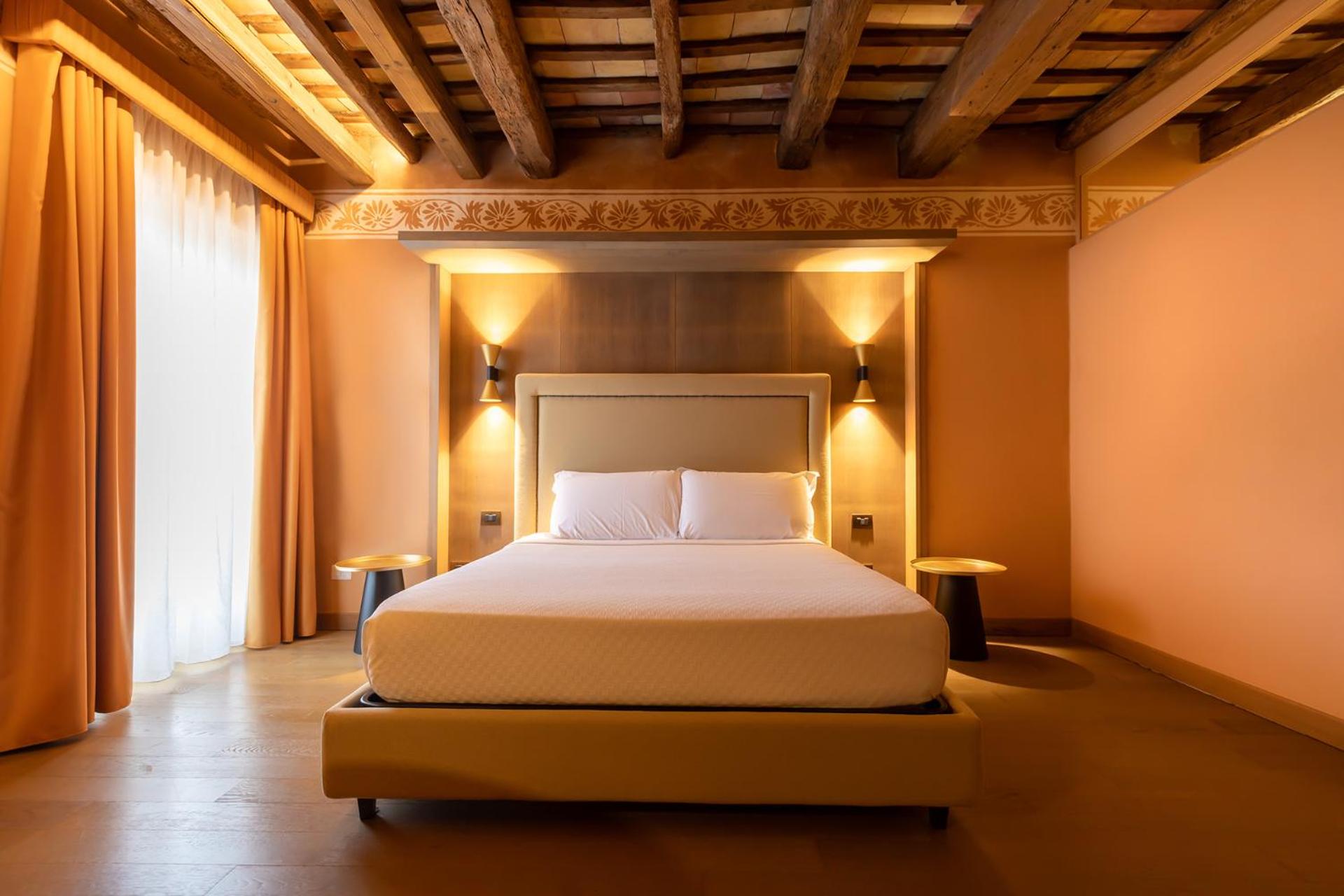 Palazzo De Gregorio - Apartments
