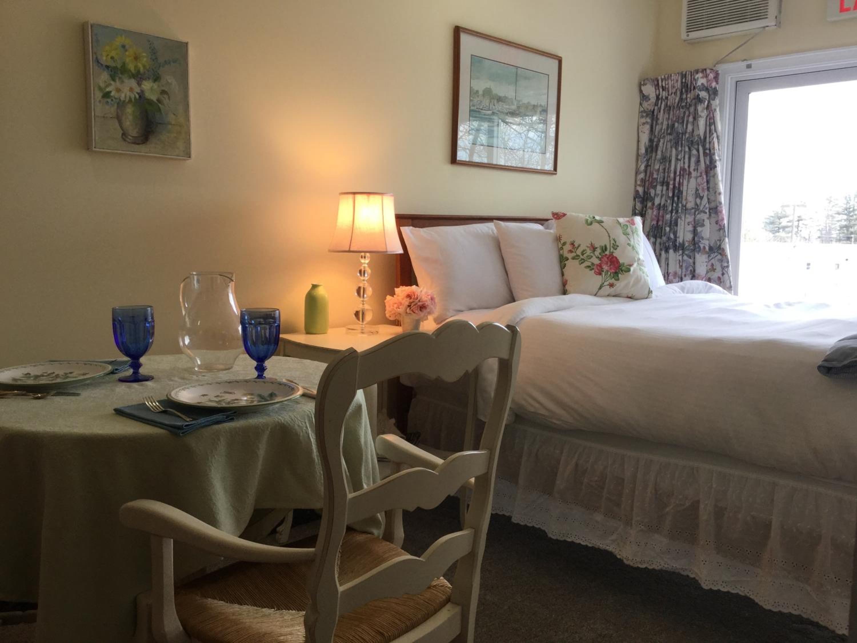 The Beach Rose Inn - Property Image 16