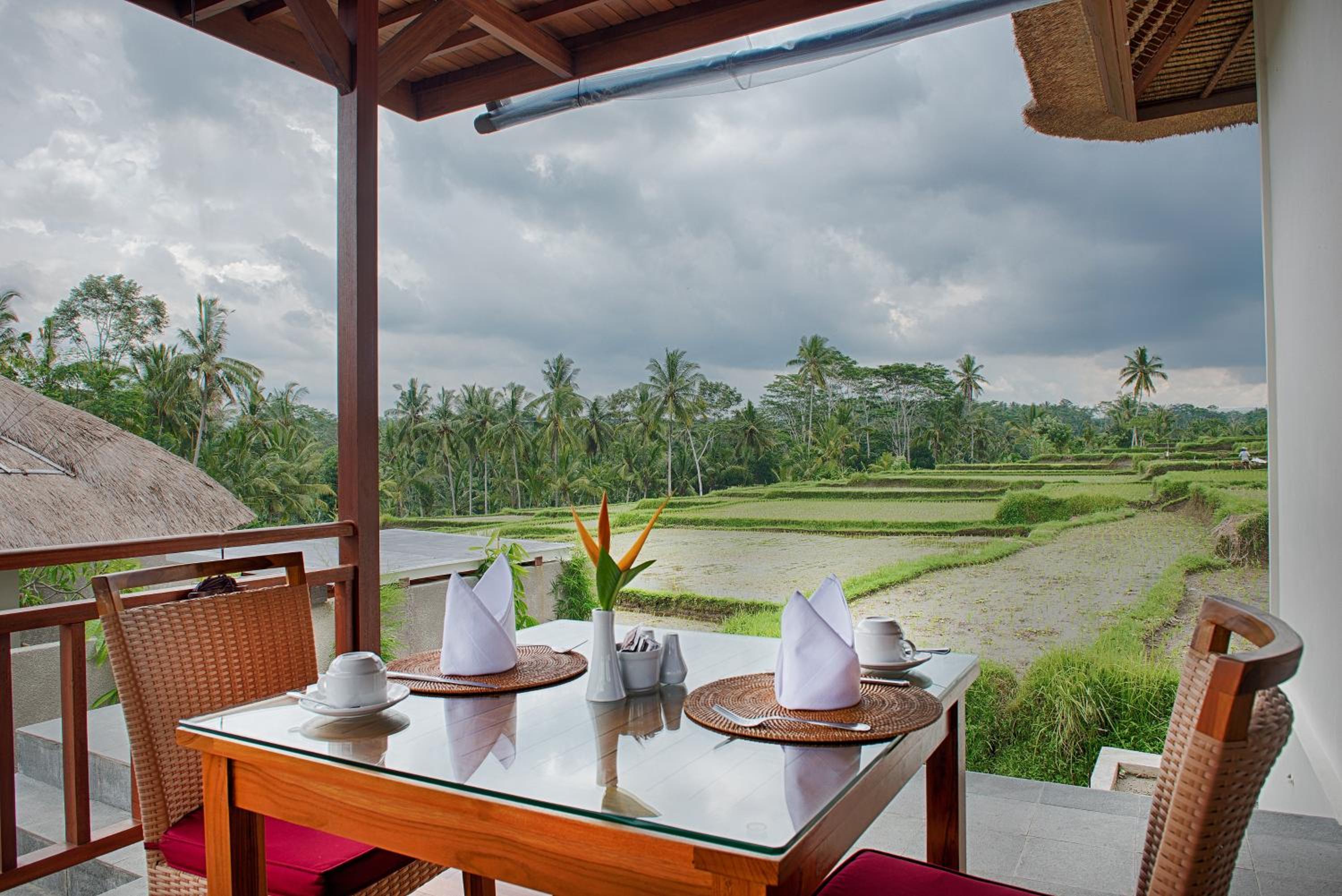 Anusara Luxury Villas