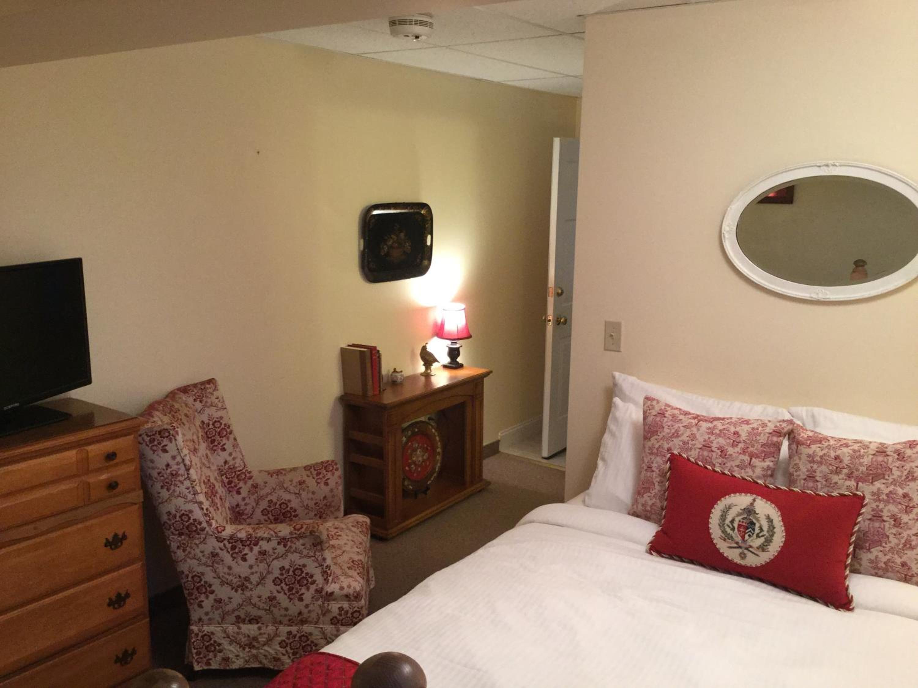 The Beach Rose Inn - Property Image 12