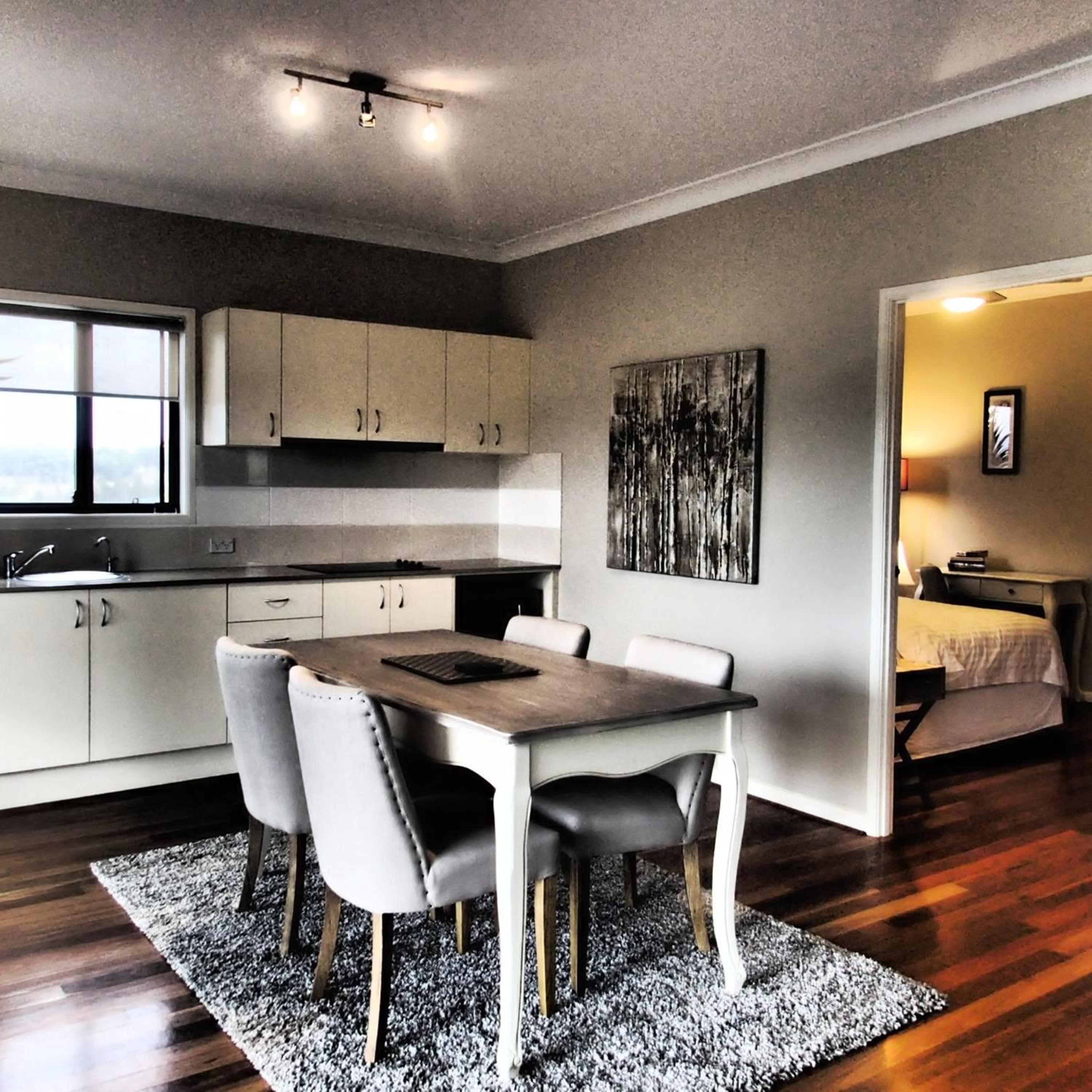 Red Door Collective - RDC Vineyard Estate, Luxury Adult Only Stay