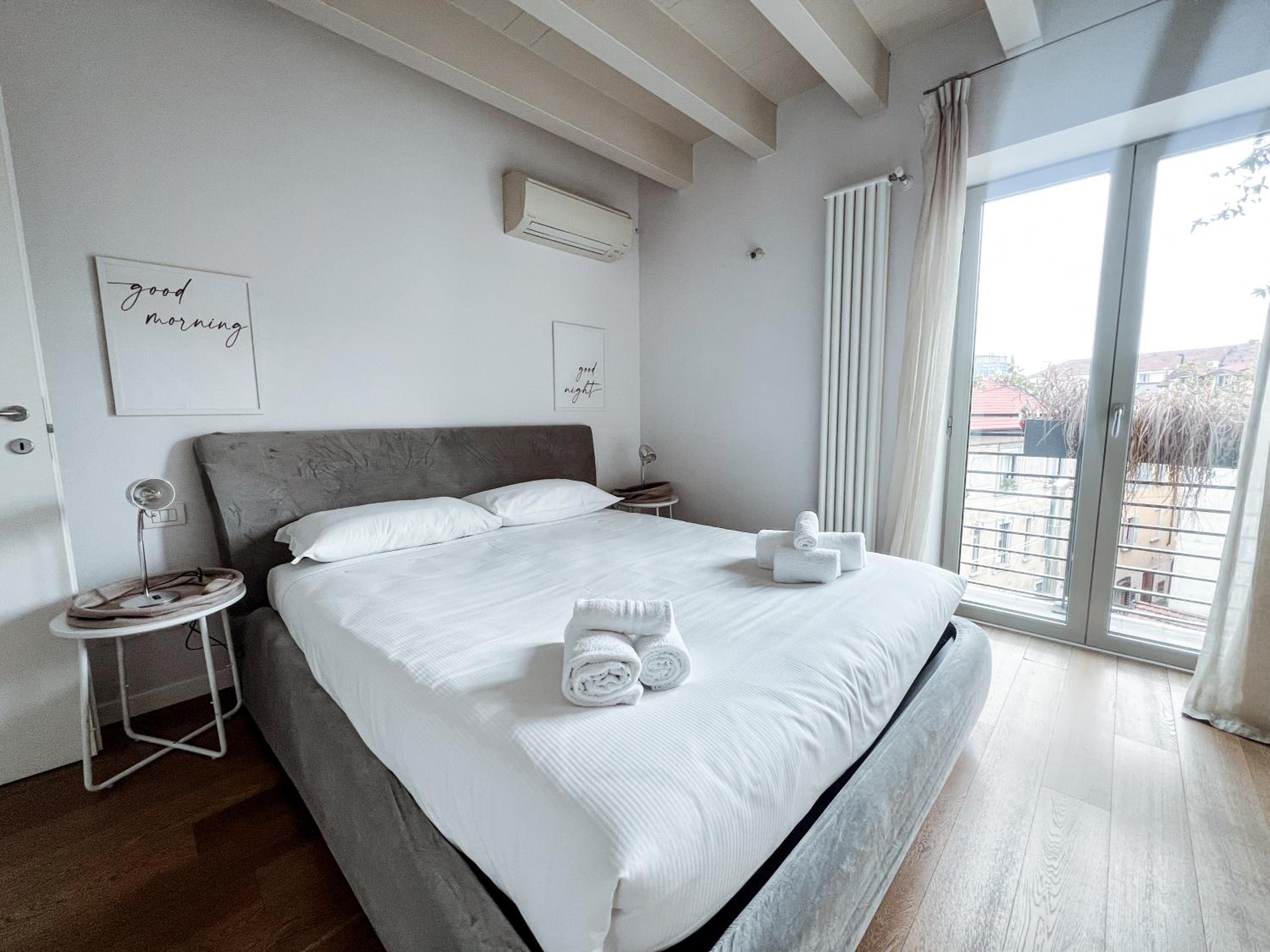 Garden Penthouse - Large & Trendy Flat, Milano