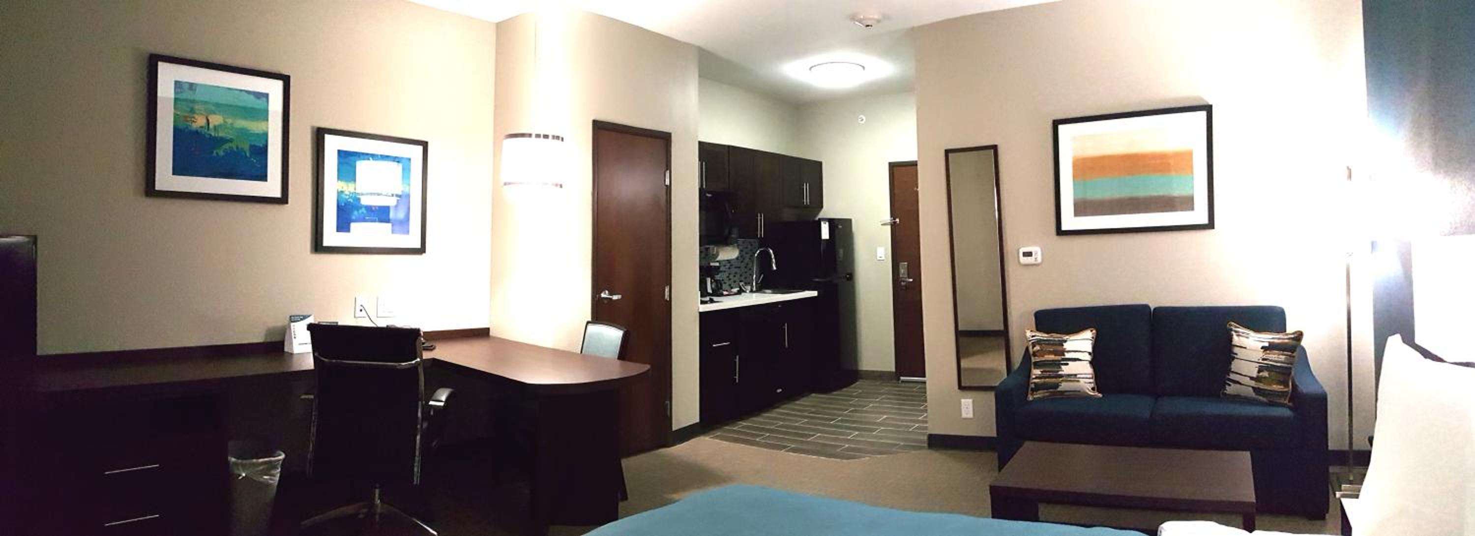 MainStay Suites Midland