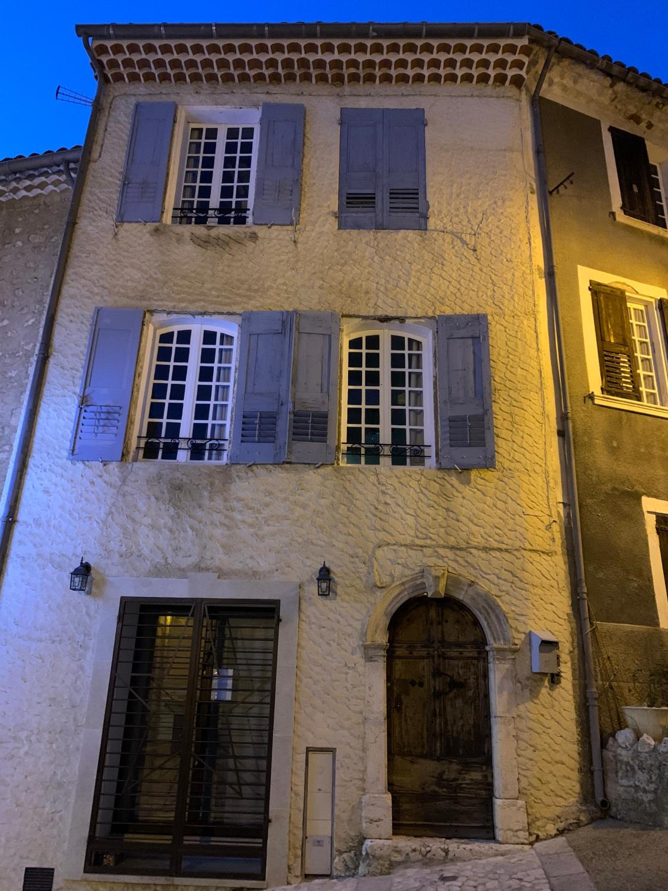 Photo 15