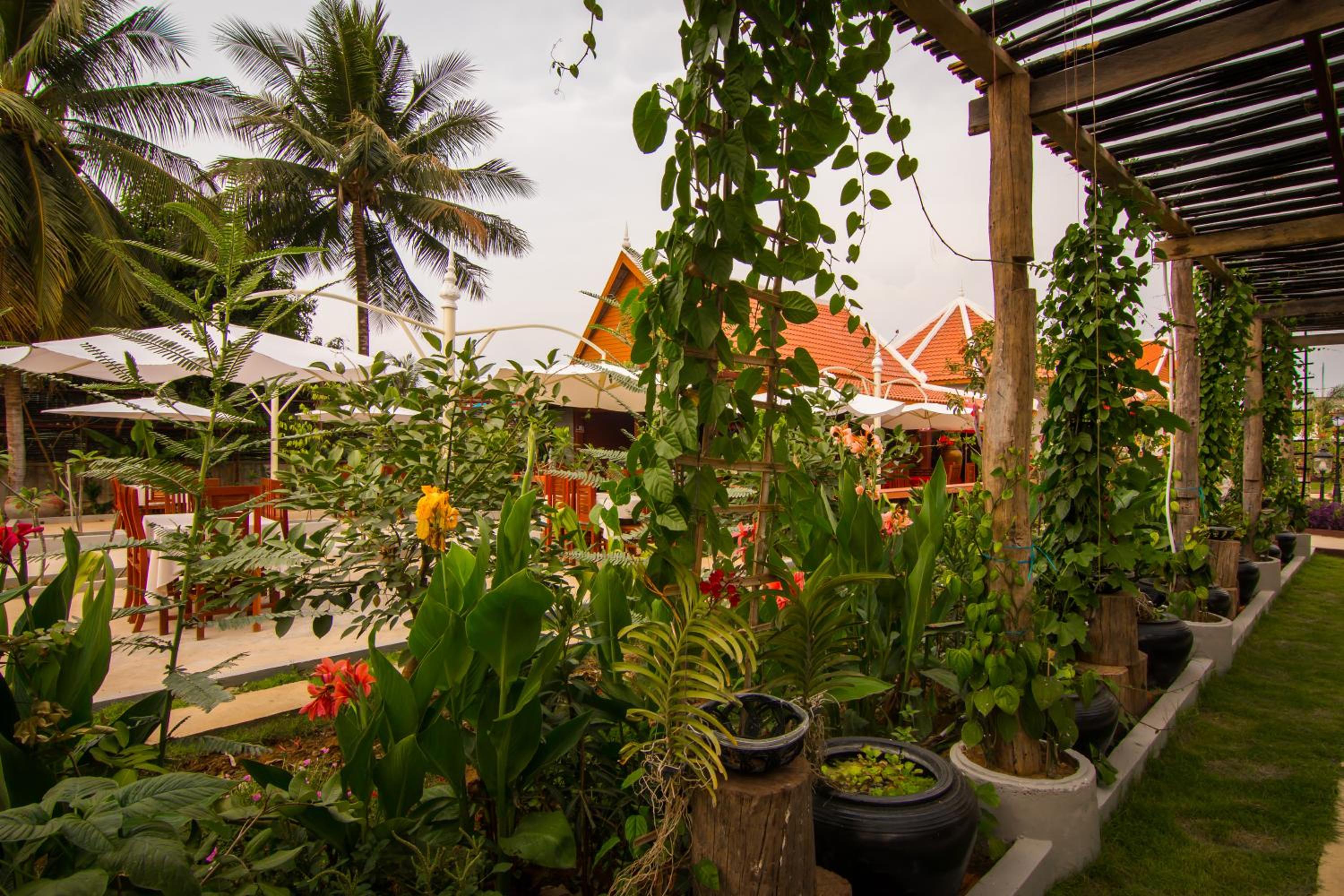 RaVorn Villa Boutique