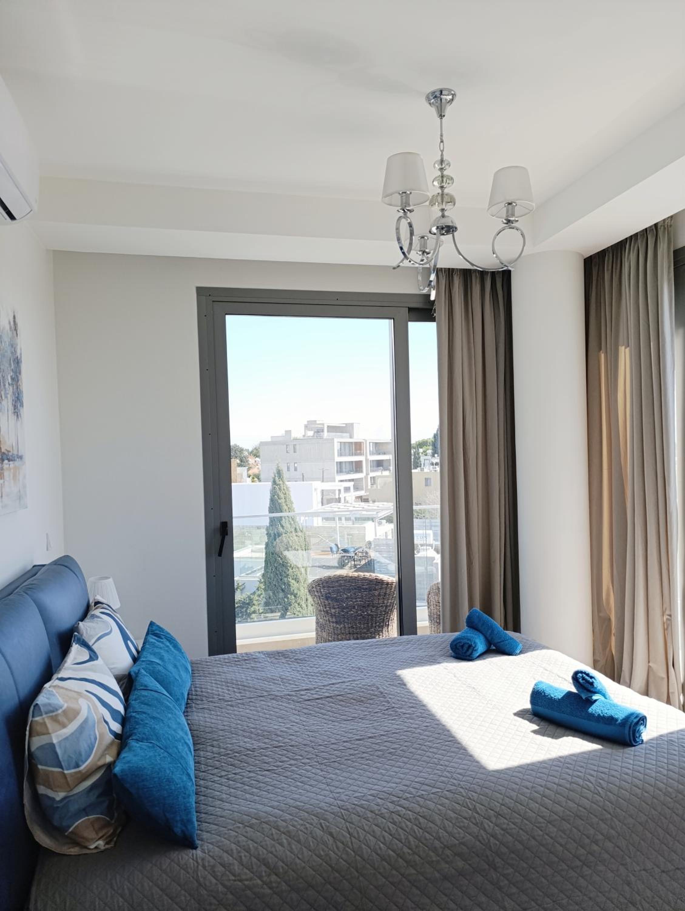 Blue Oasis Apartment
