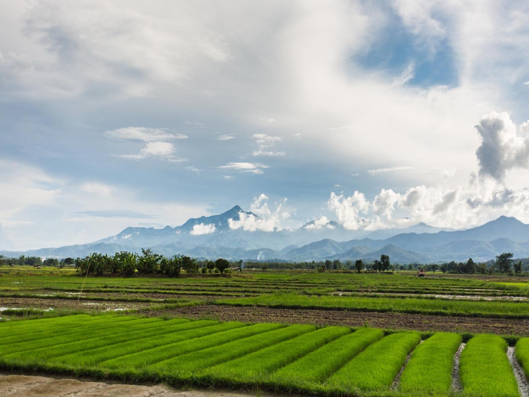 Khoom Kam Kaew